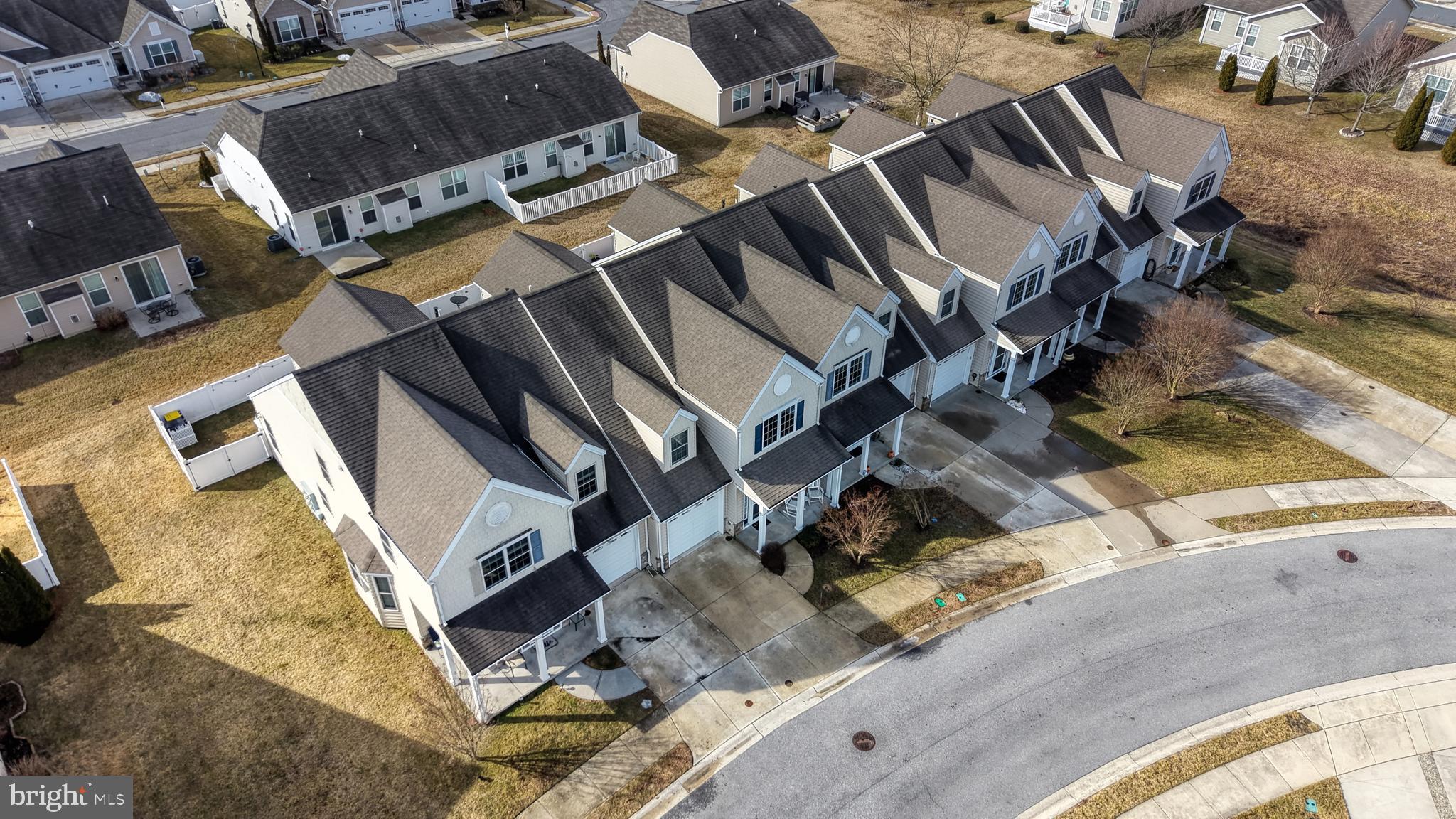 LONGACRE VILLAGE - Residential