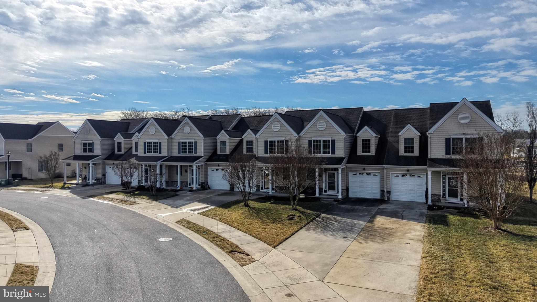 LONGACRE VILLAGE - Residential