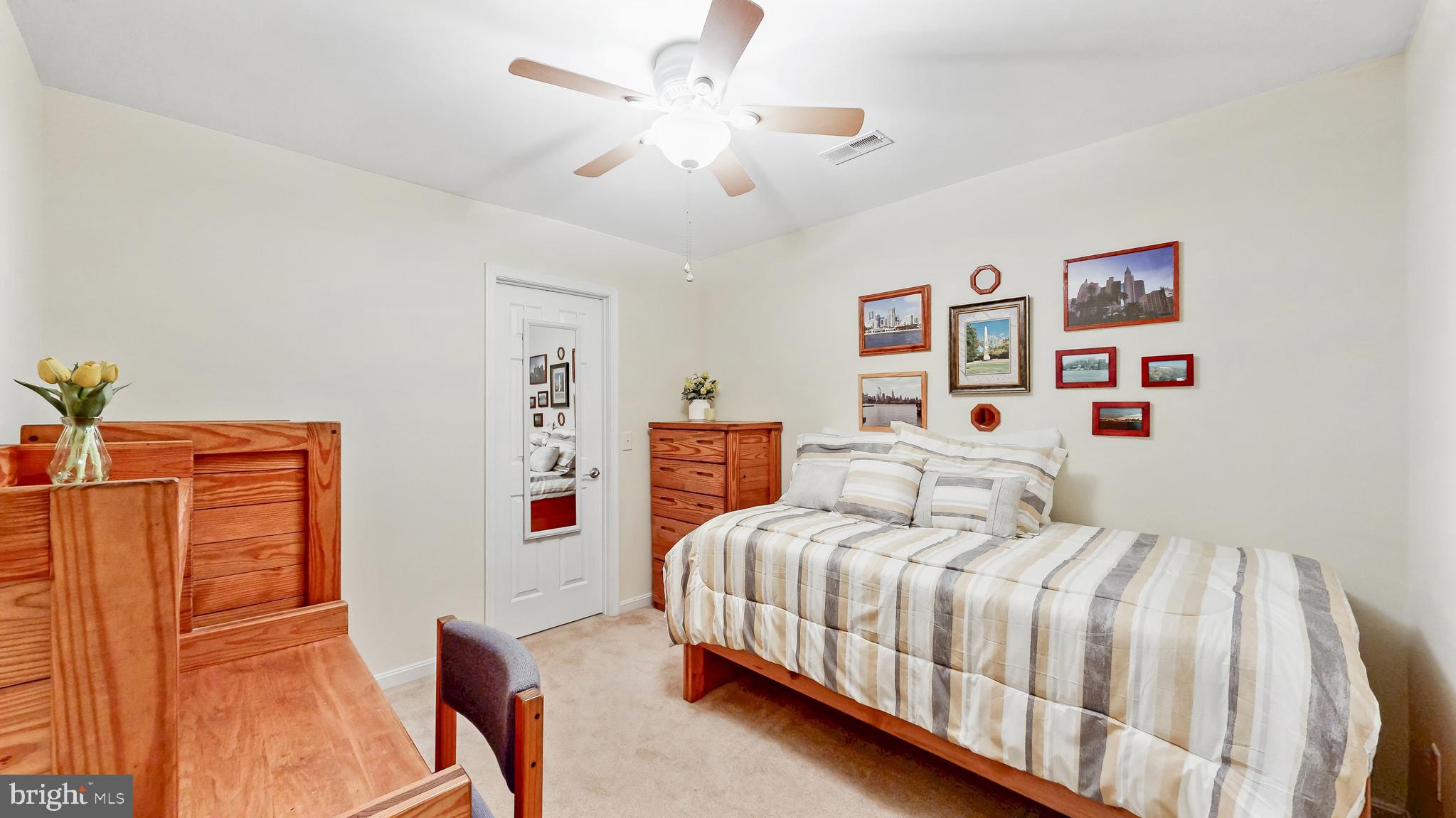 LONGACRE VILLAGE - Residential