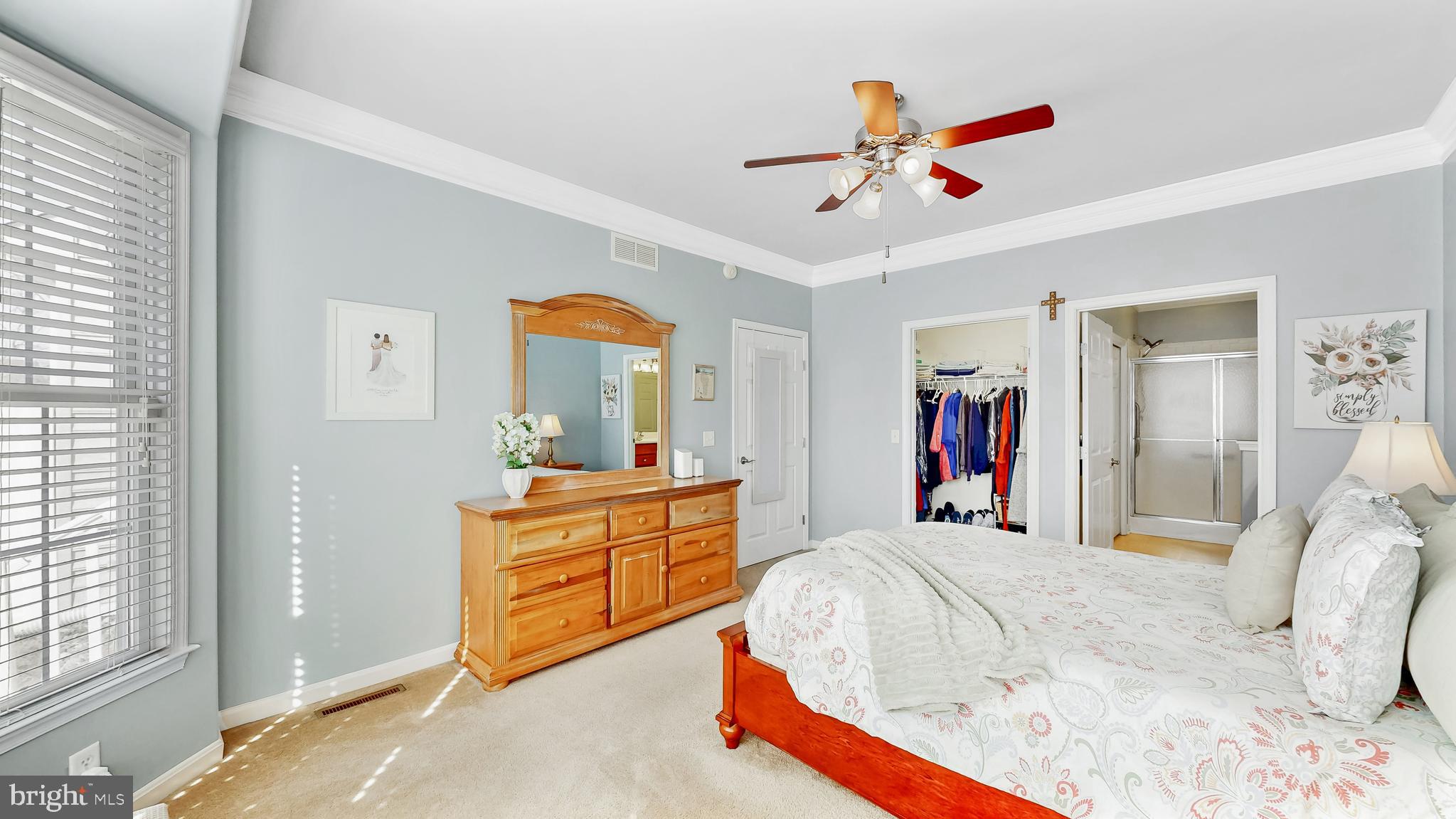 LONGACRE VILLAGE - Residential