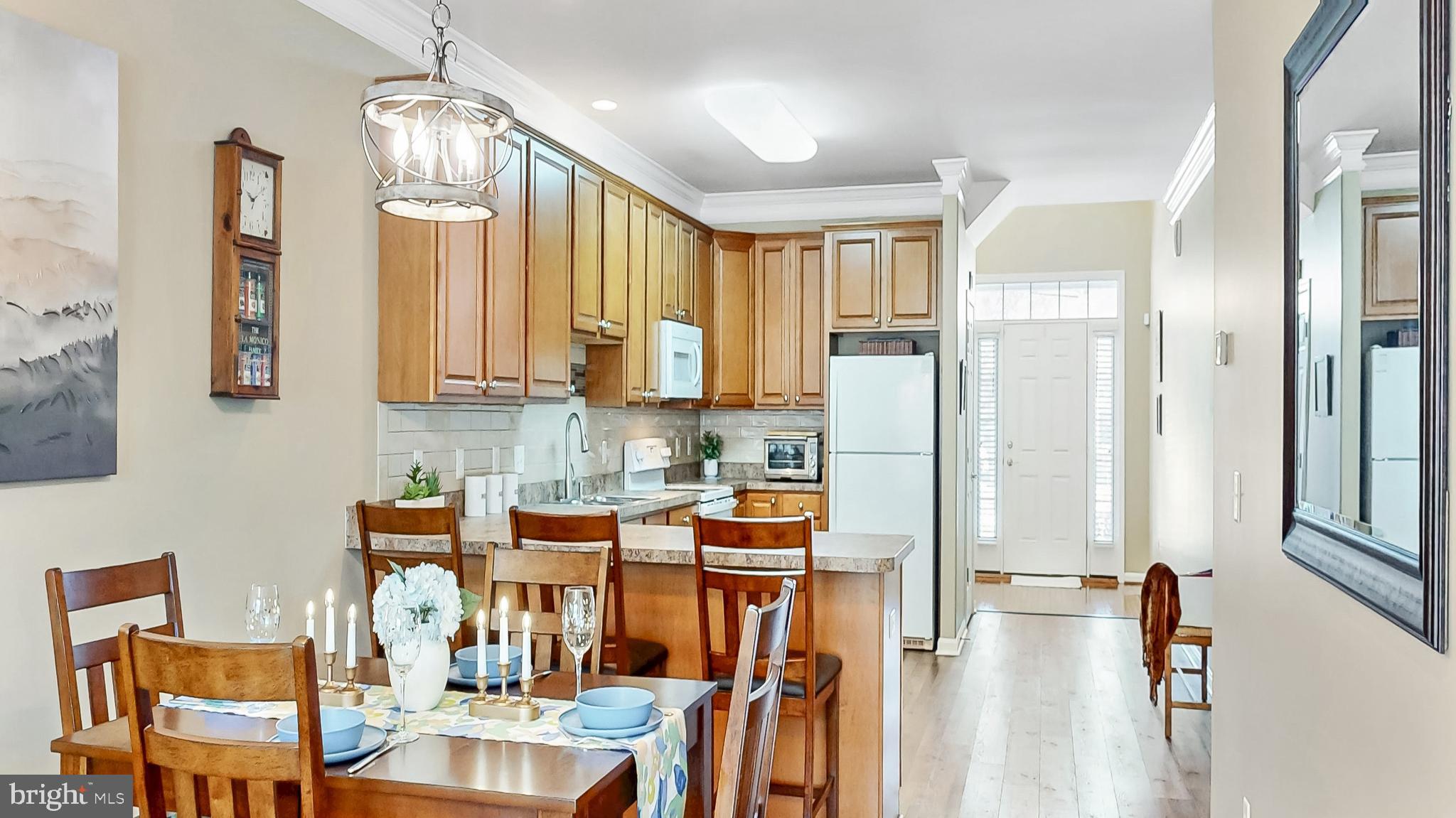 LONGACRE VILLAGE - Residential