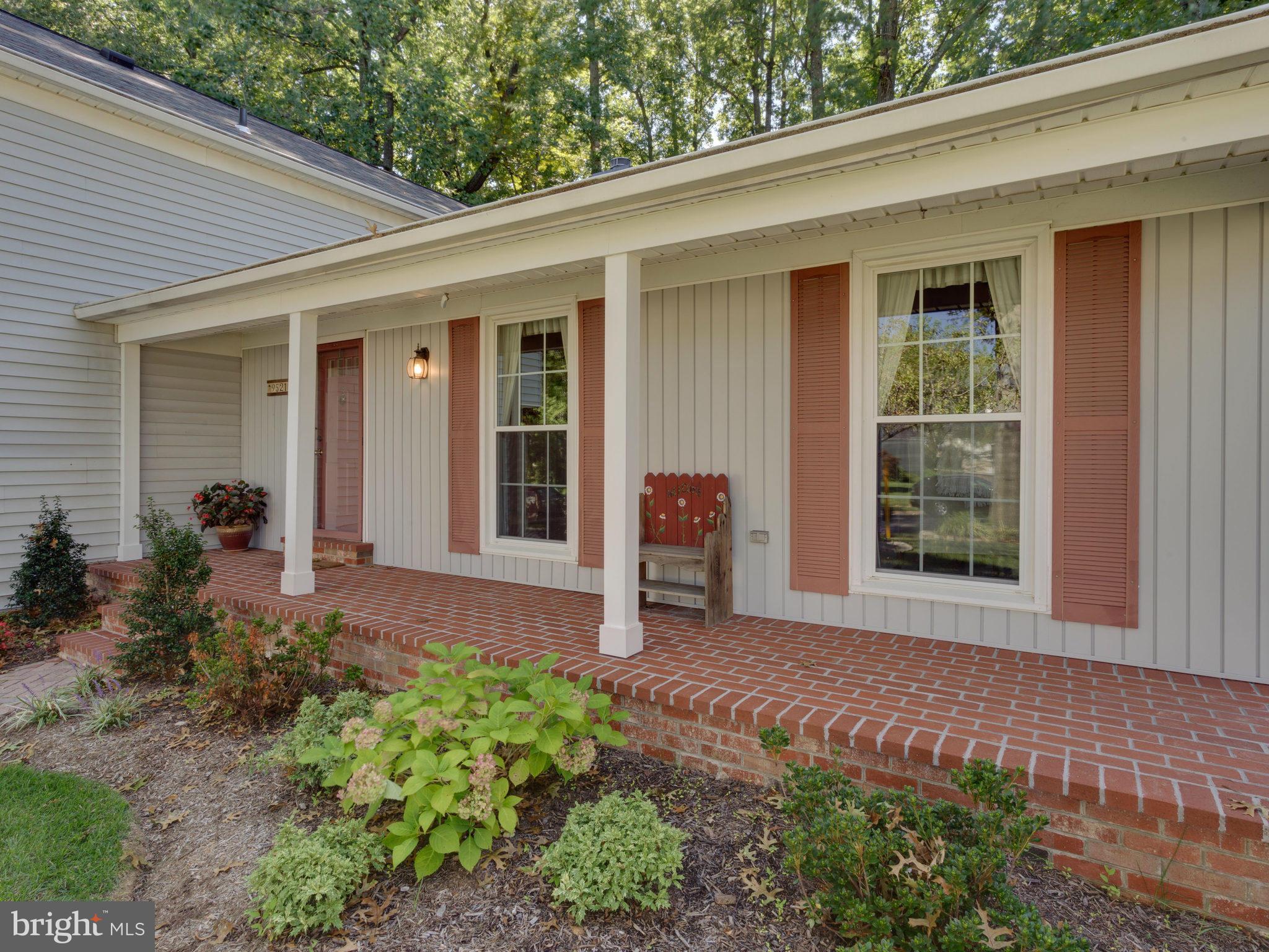 BENT TREE - Residential