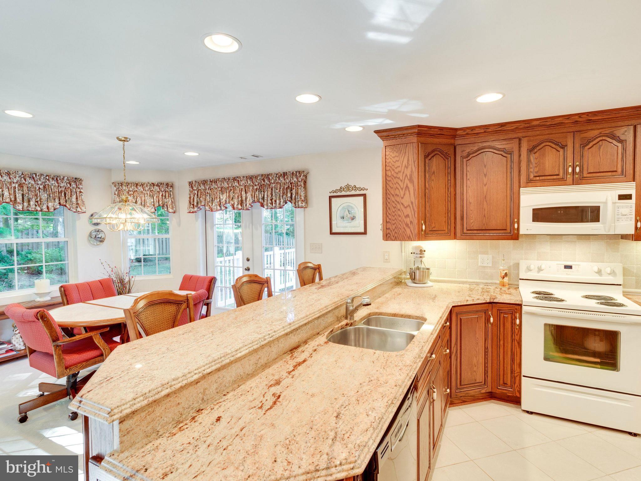 BENT TREE - Residential