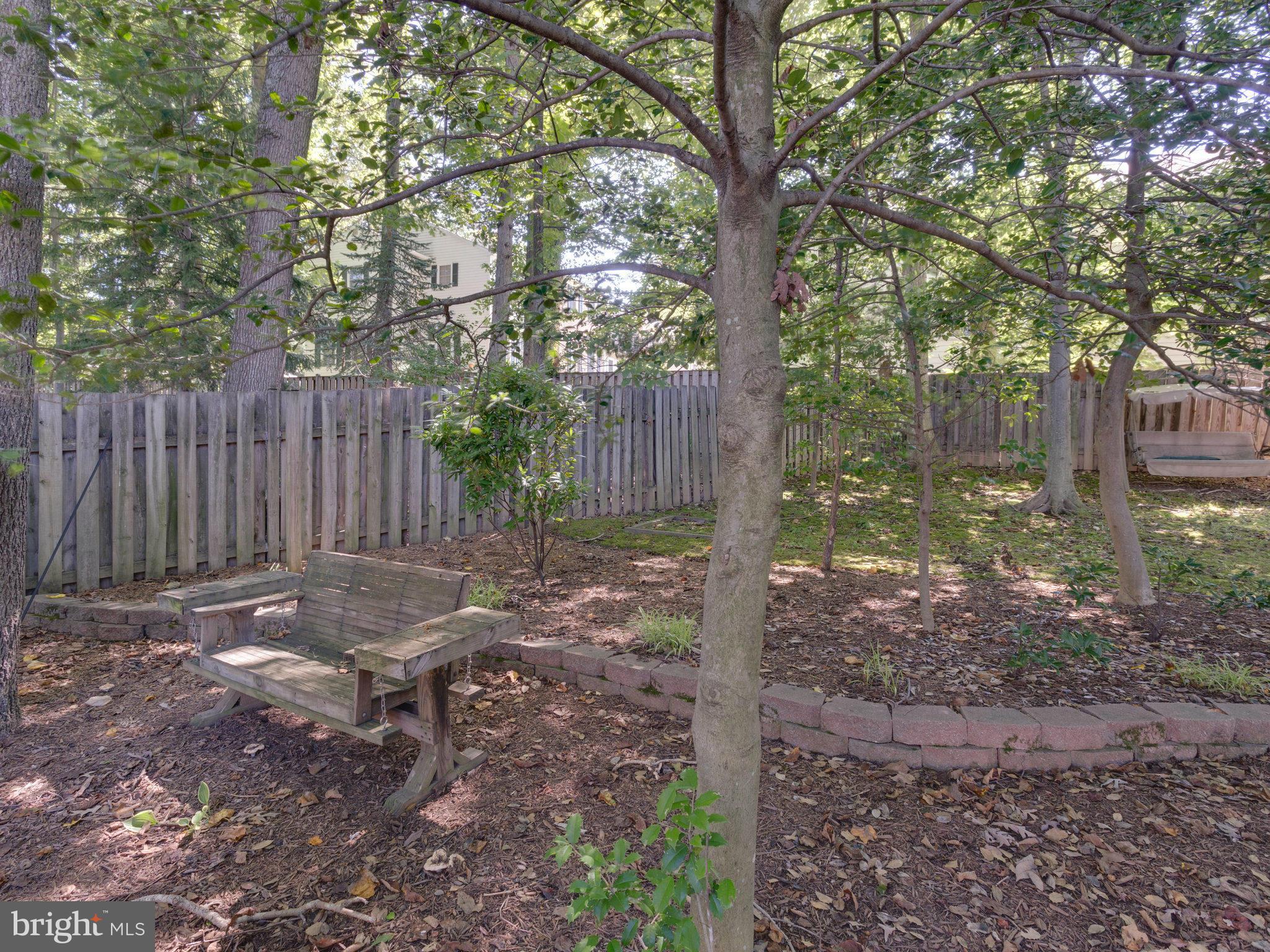 BENT TREE - Residential