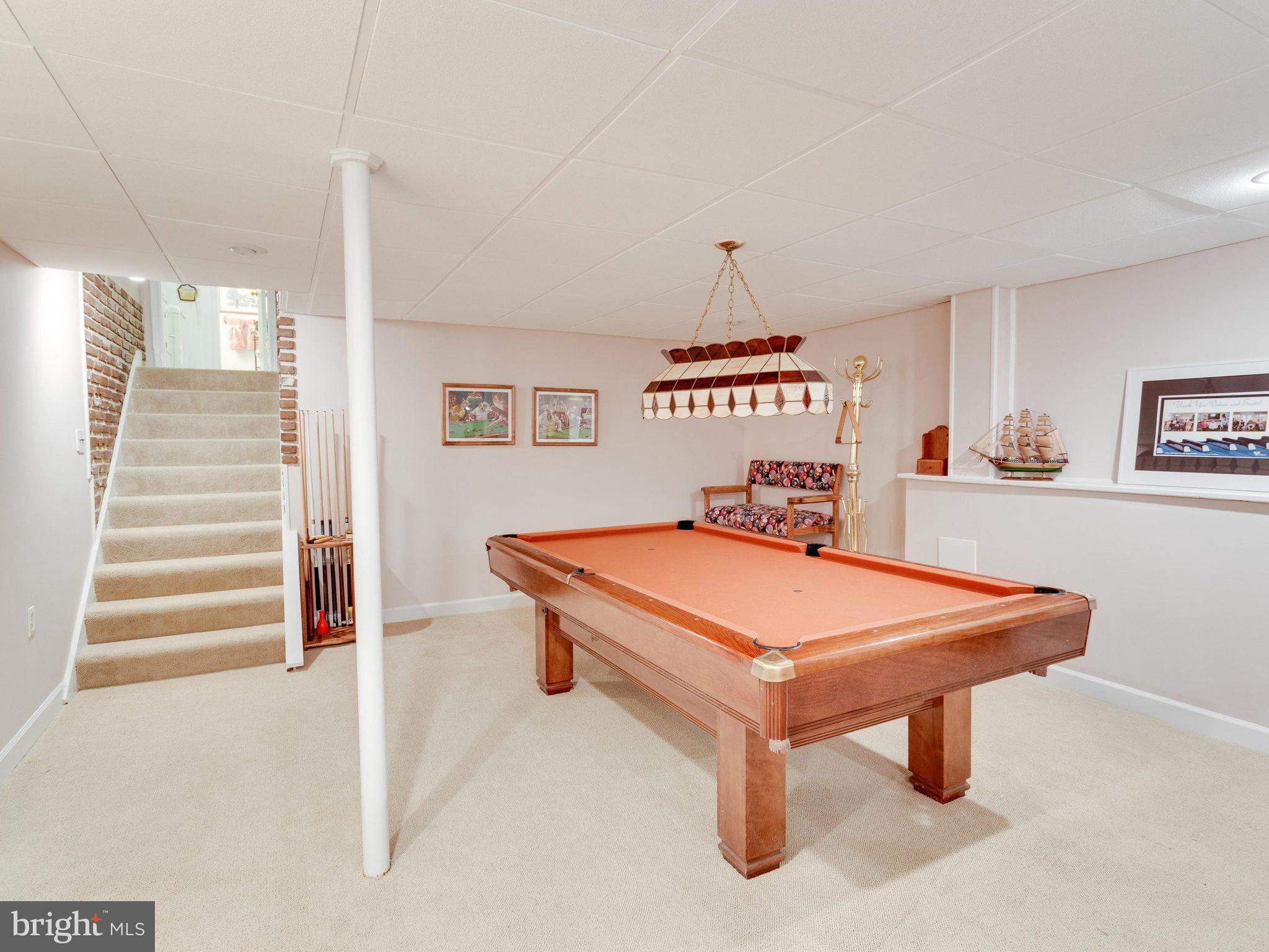 BENT TREE - Residential