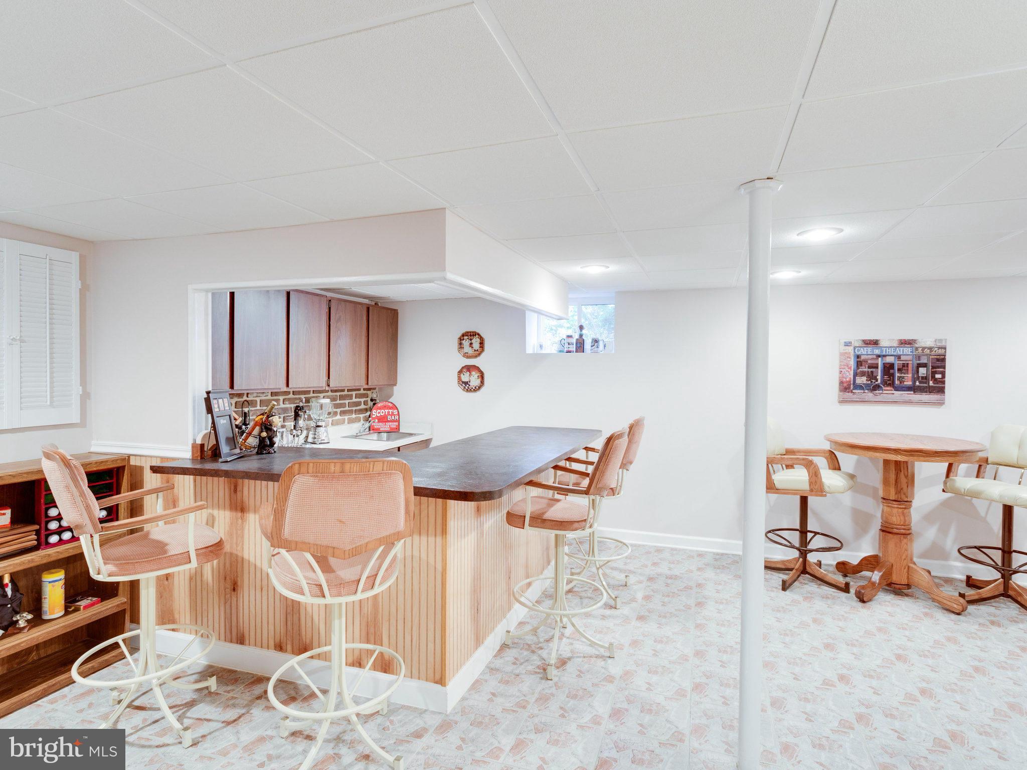 BENT TREE - Residential