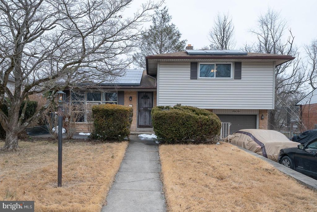 Photo of 65 Eldon, LANSDOWNE, PA 19050 (MLS # PADE2108428)