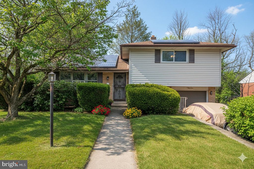 Photo of 65 Eldon, LANSDOWNE, PA 19050 (MLS # PADE2108428)