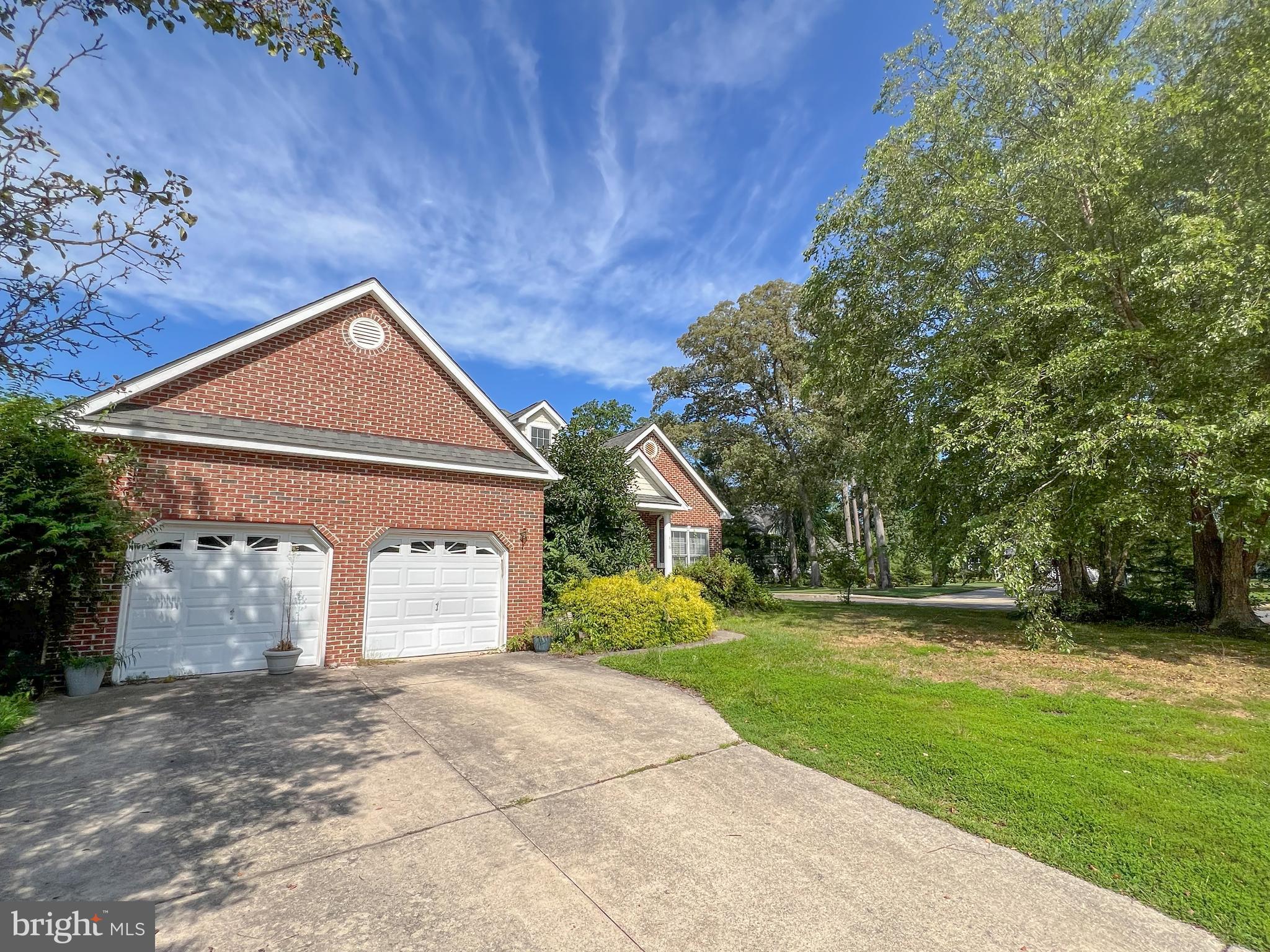 WAGAMONS WEST SHORES - Residential