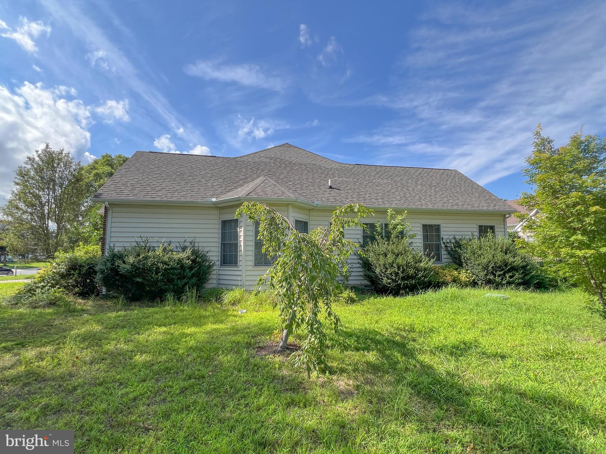 WAGAMONS WEST SHORES - Residential