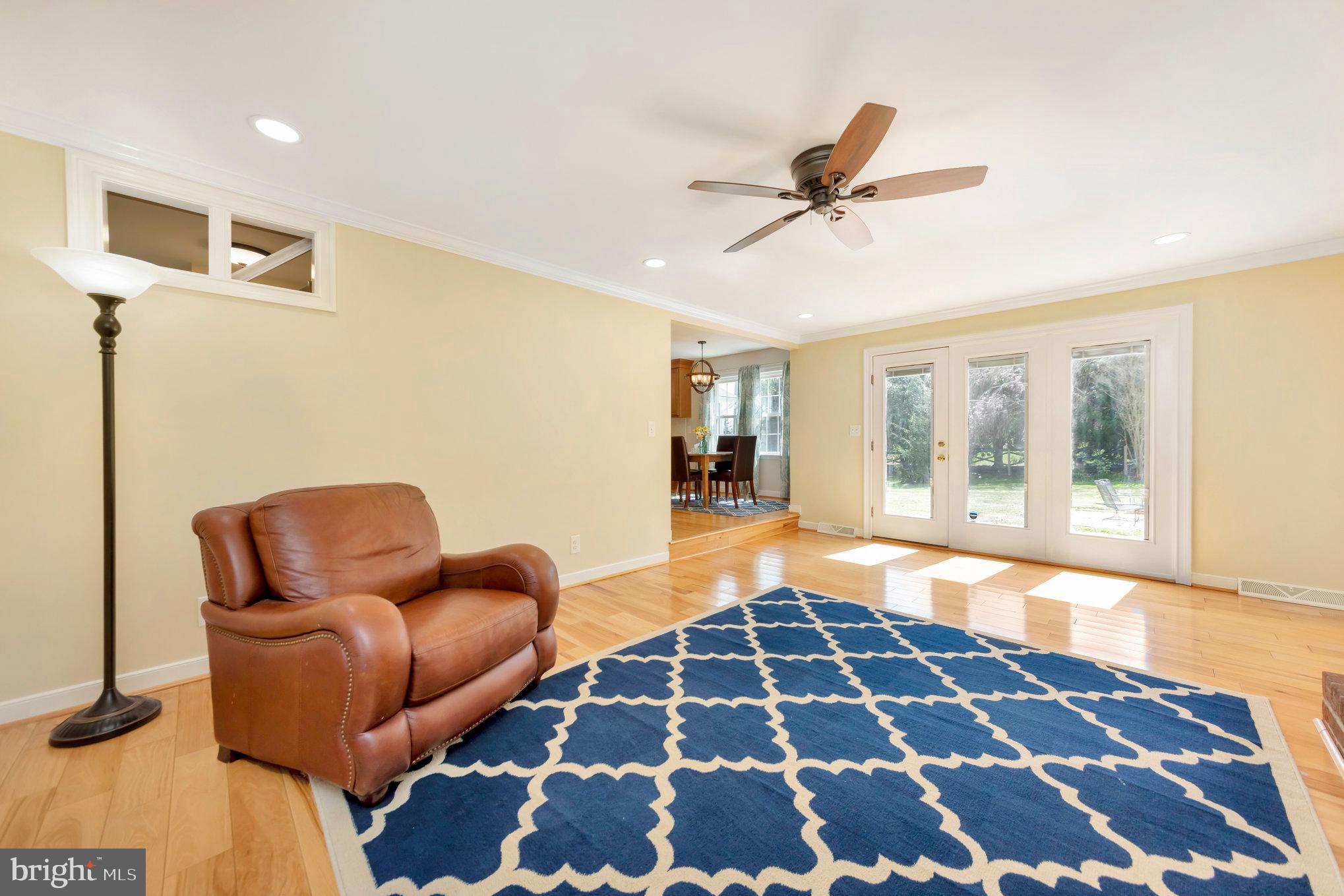 BELMONT HILLS/INGLESIDE - Residential