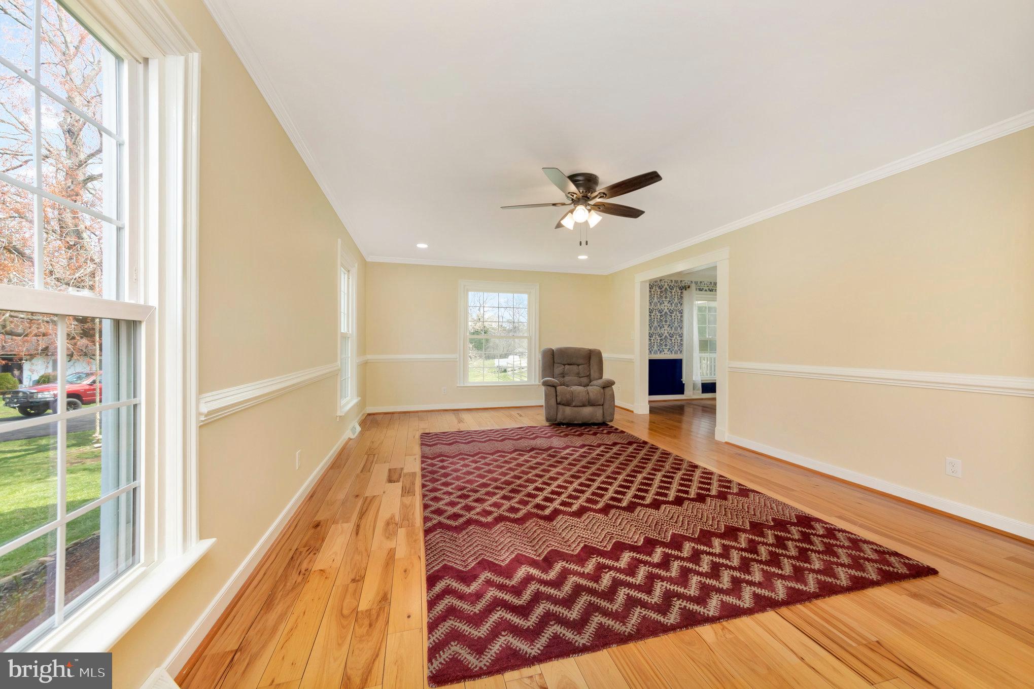 BELMONT HILLS/INGLESIDE - Residential