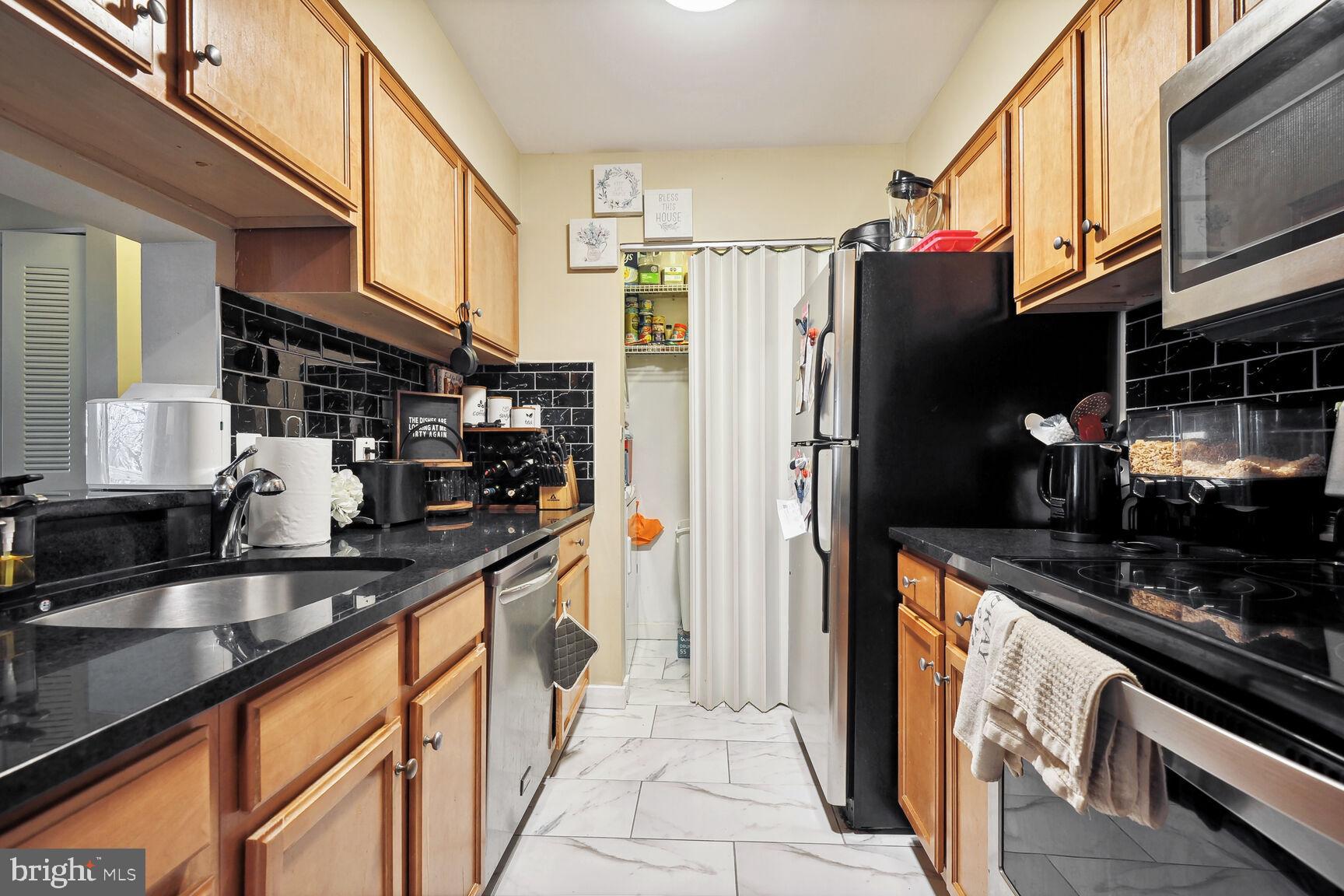 PARCRESTON - Residential Lease