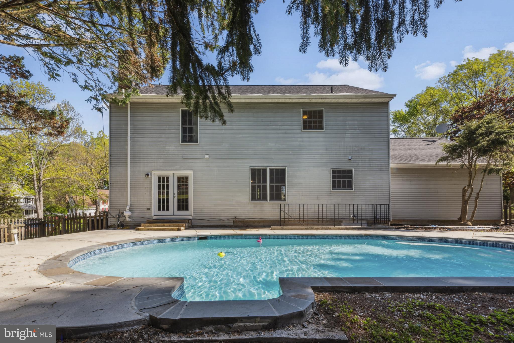 TURF VALLEY OVERLOOK - Residential