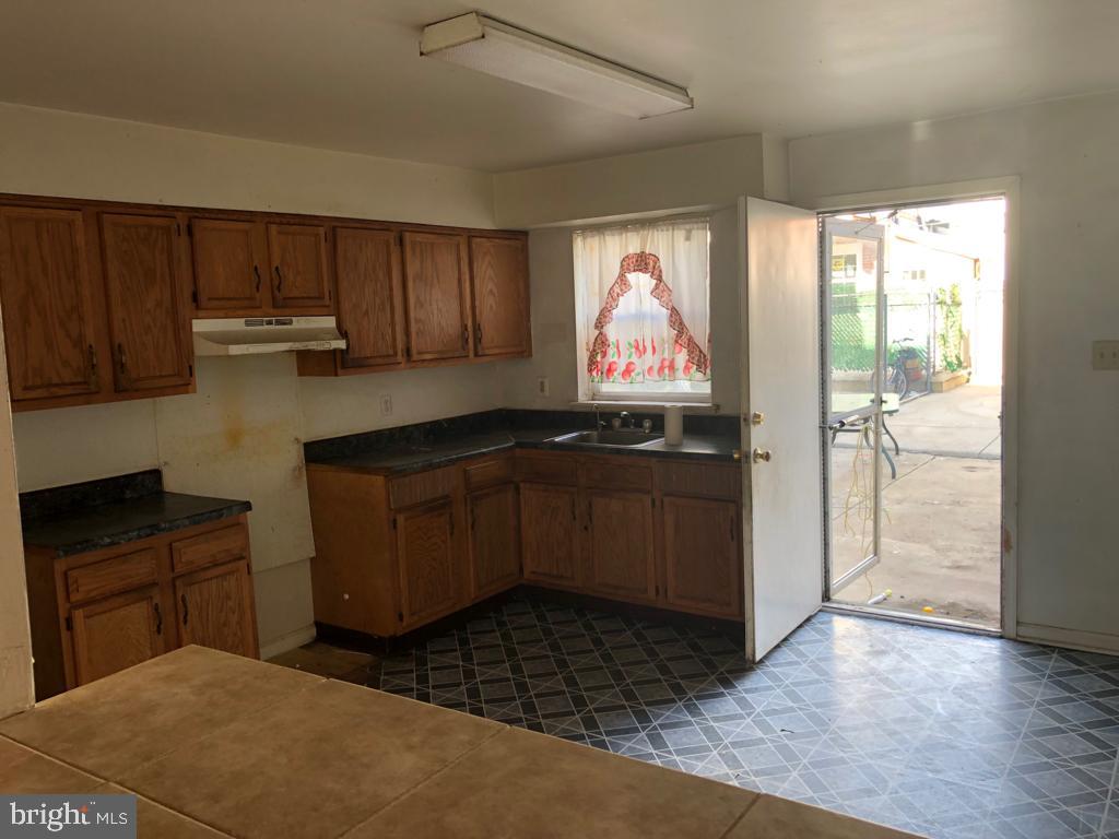 KENSINGTON - Residential