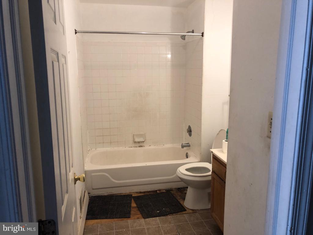 KENSINGTON - Residential