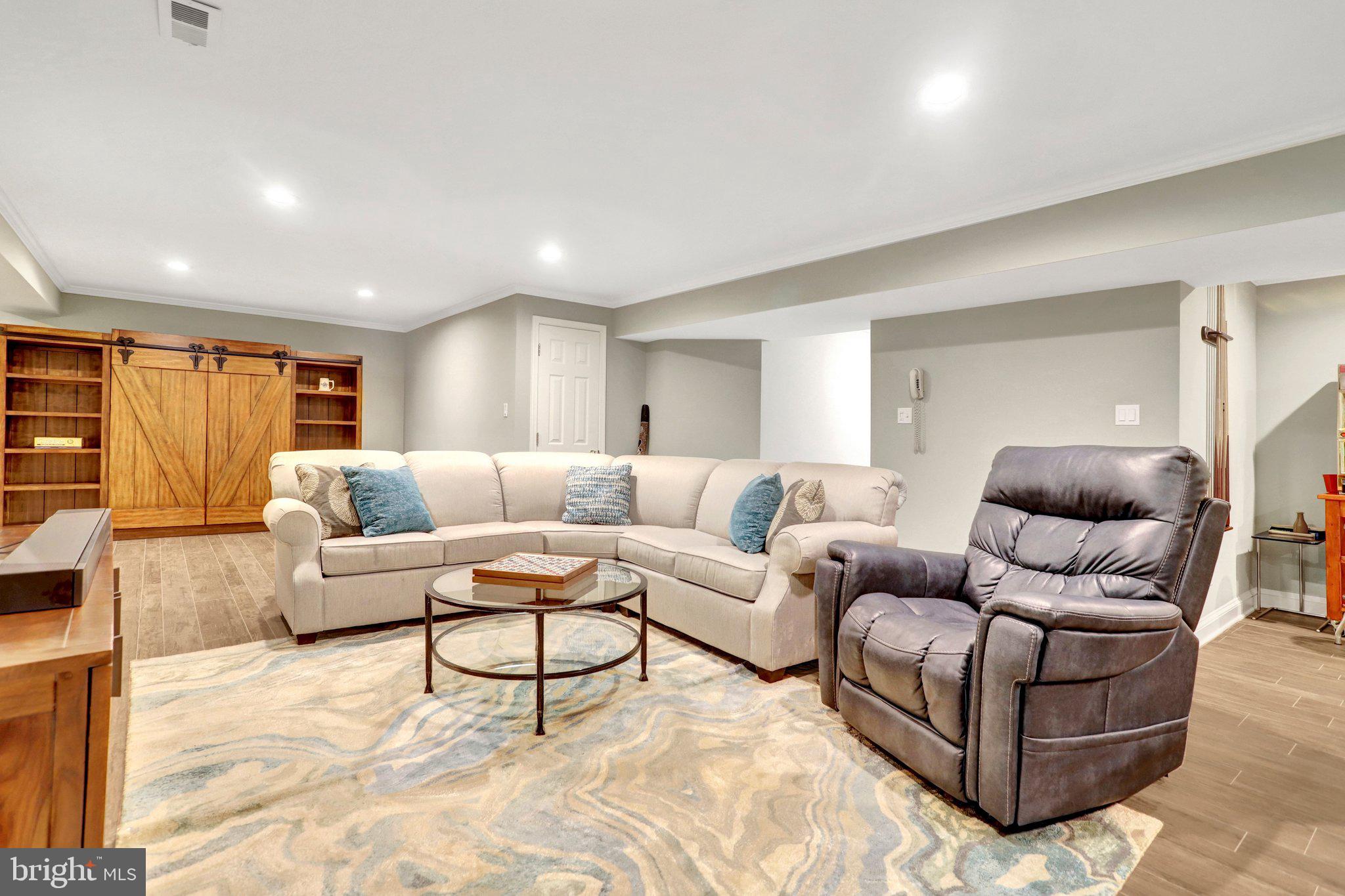 WRIGHTS OVERLOOK - Residential