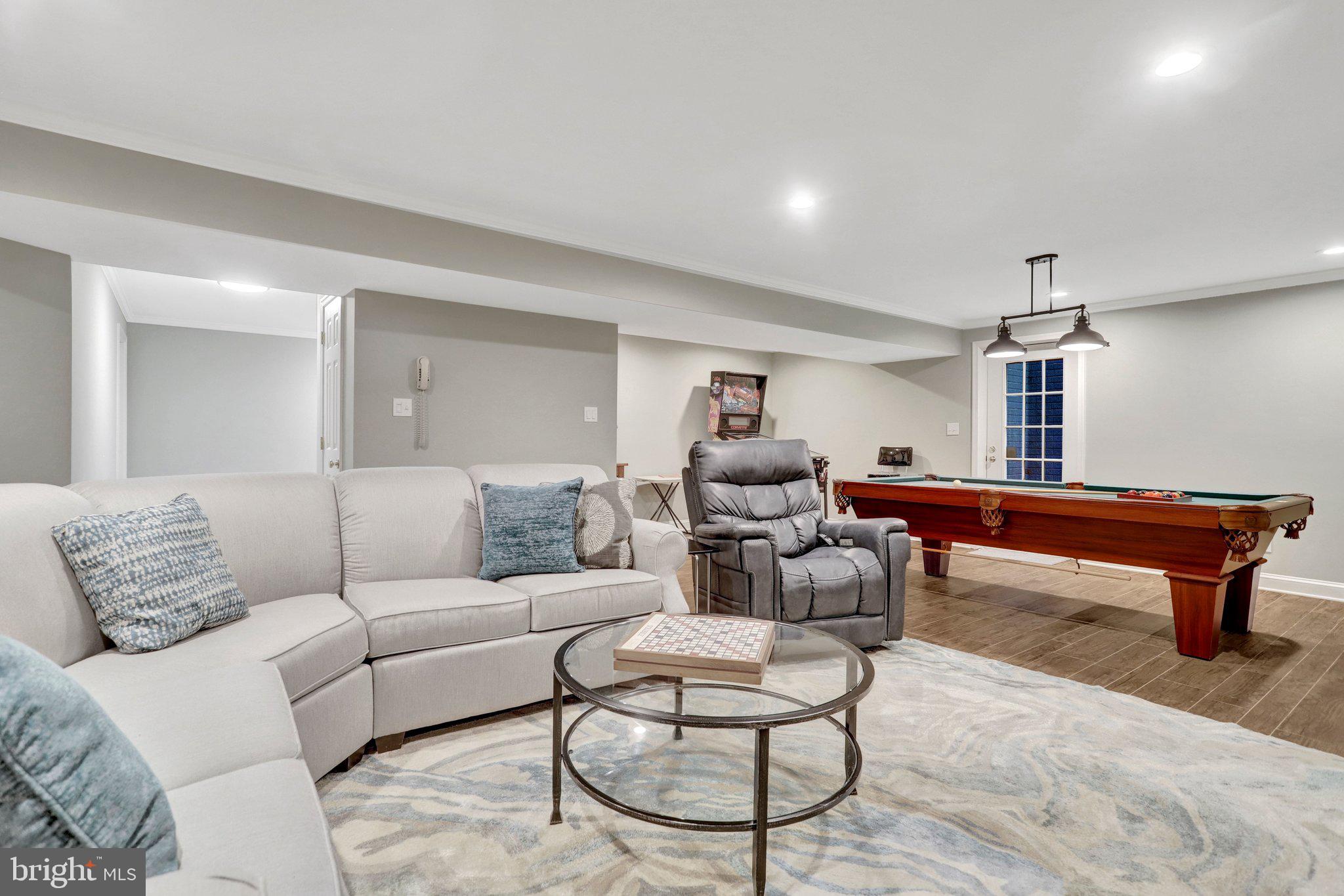 WRIGHTS OVERLOOK - Residential