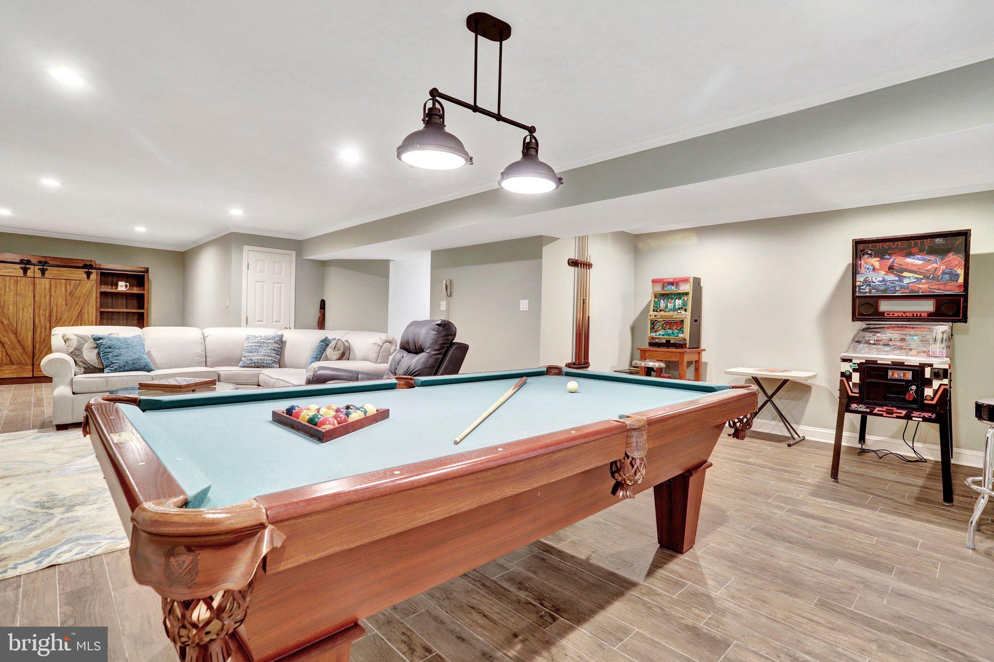 WRIGHTS OVERLOOK - Residential