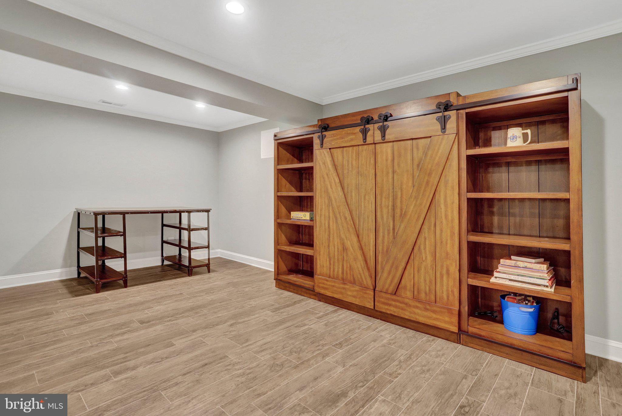 WRIGHTS OVERLOOK - Residential