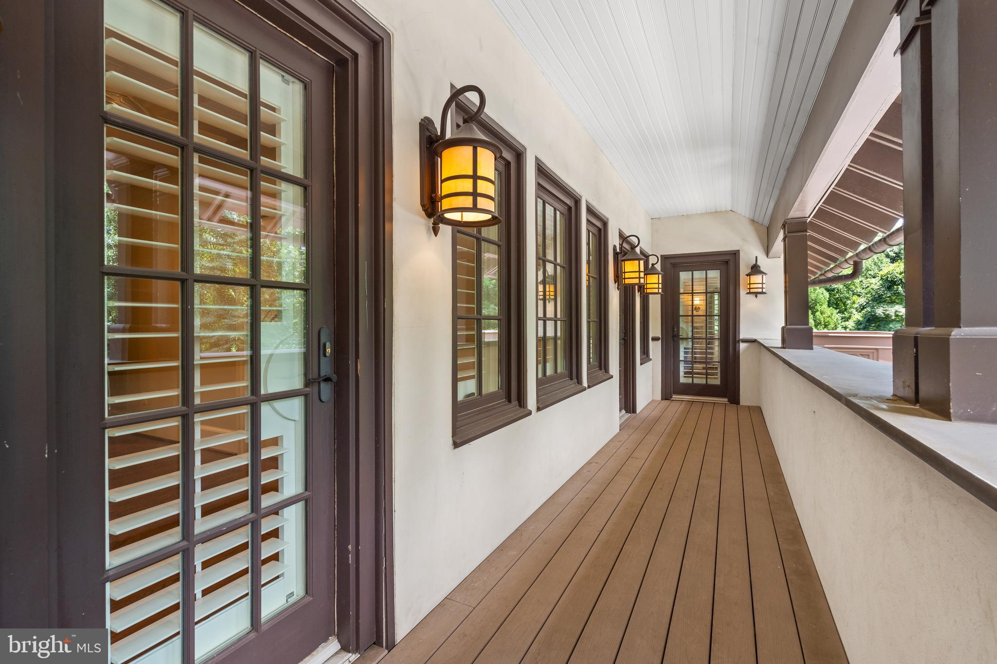 MERRY GO ROUND FARM - Residential