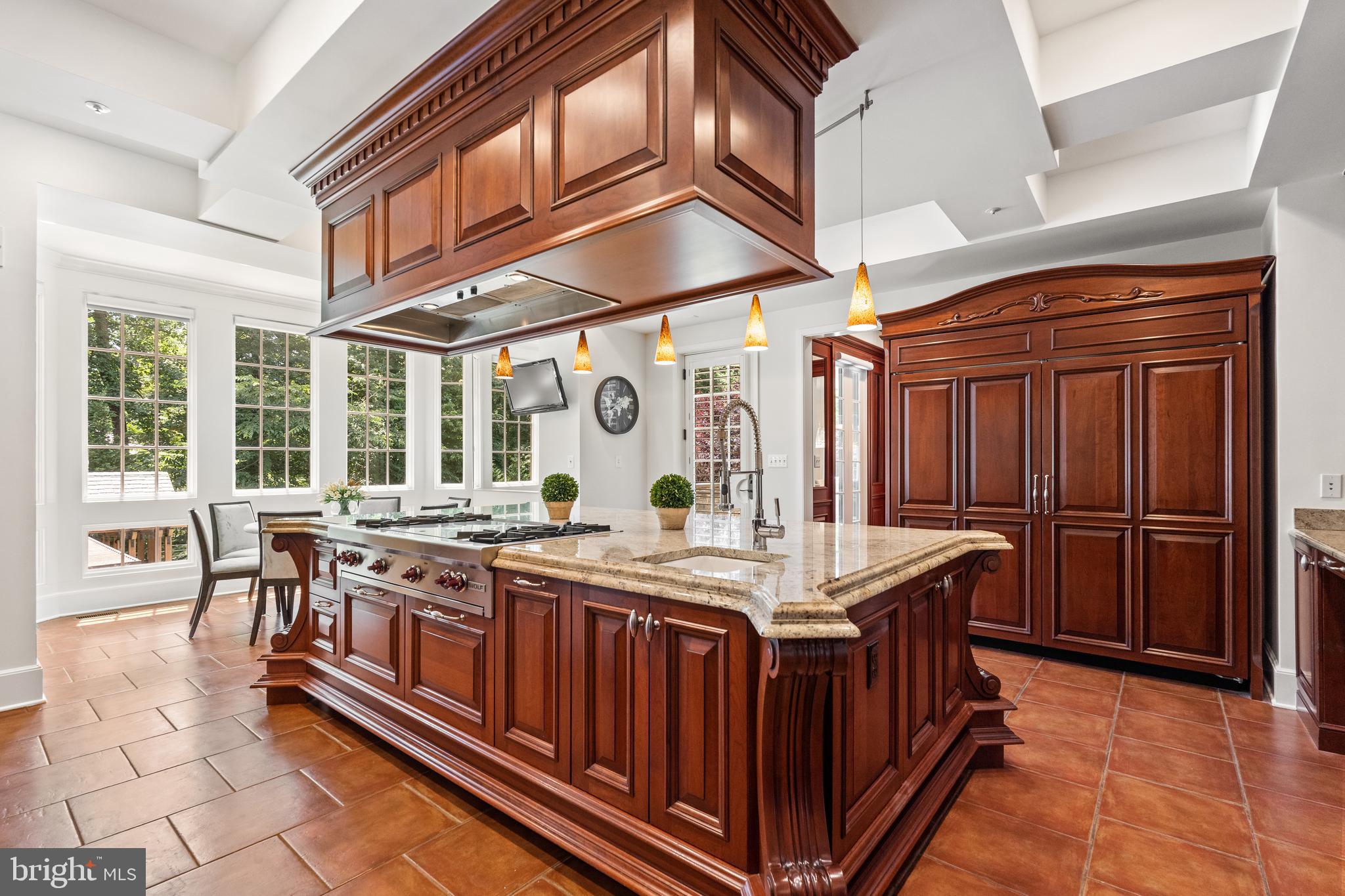 MERRY GO ROUND FARM - Residential