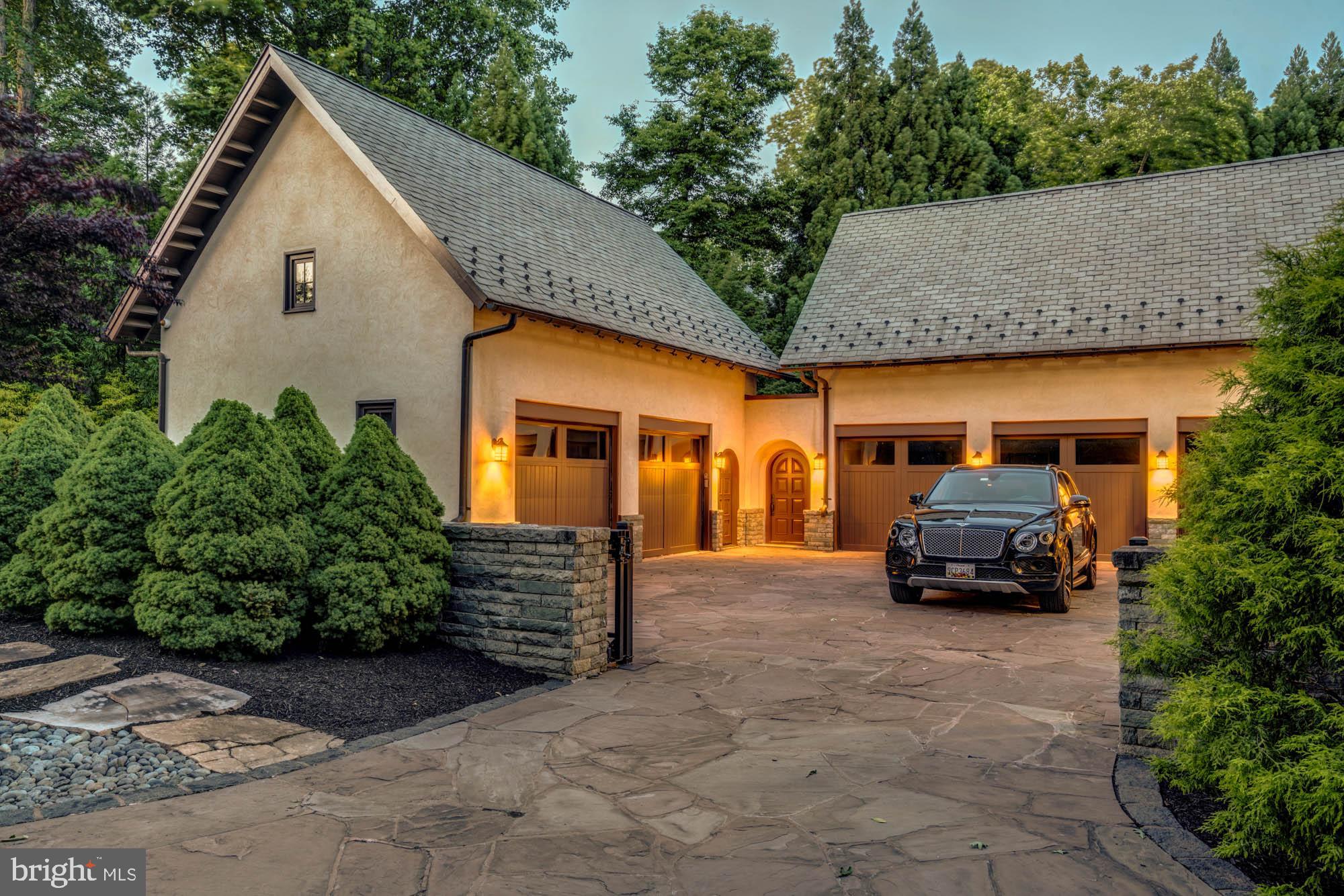 MERRY GO ROUND FARM - Residential