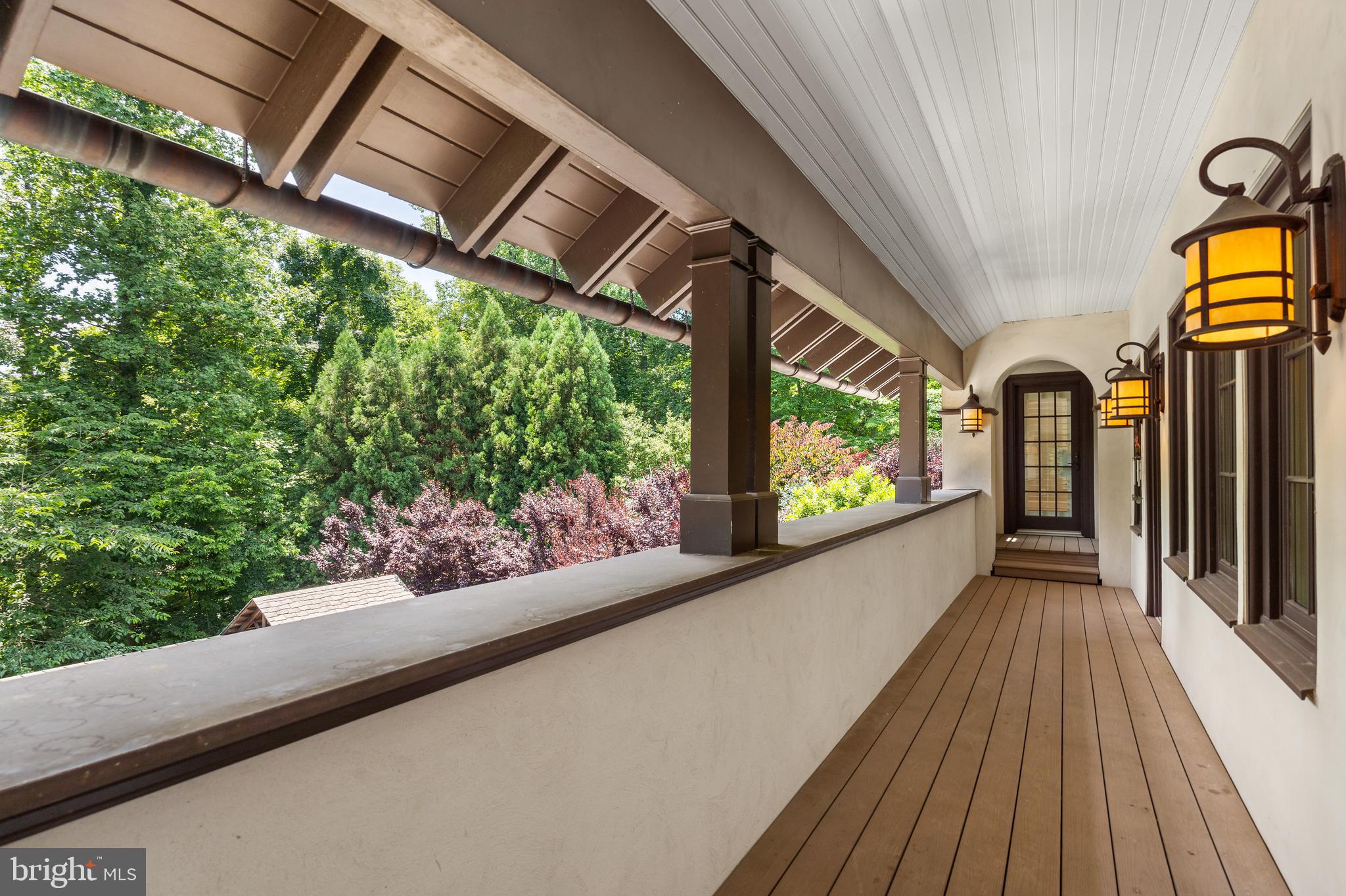 MERRY GO ROUND FARM - Residential