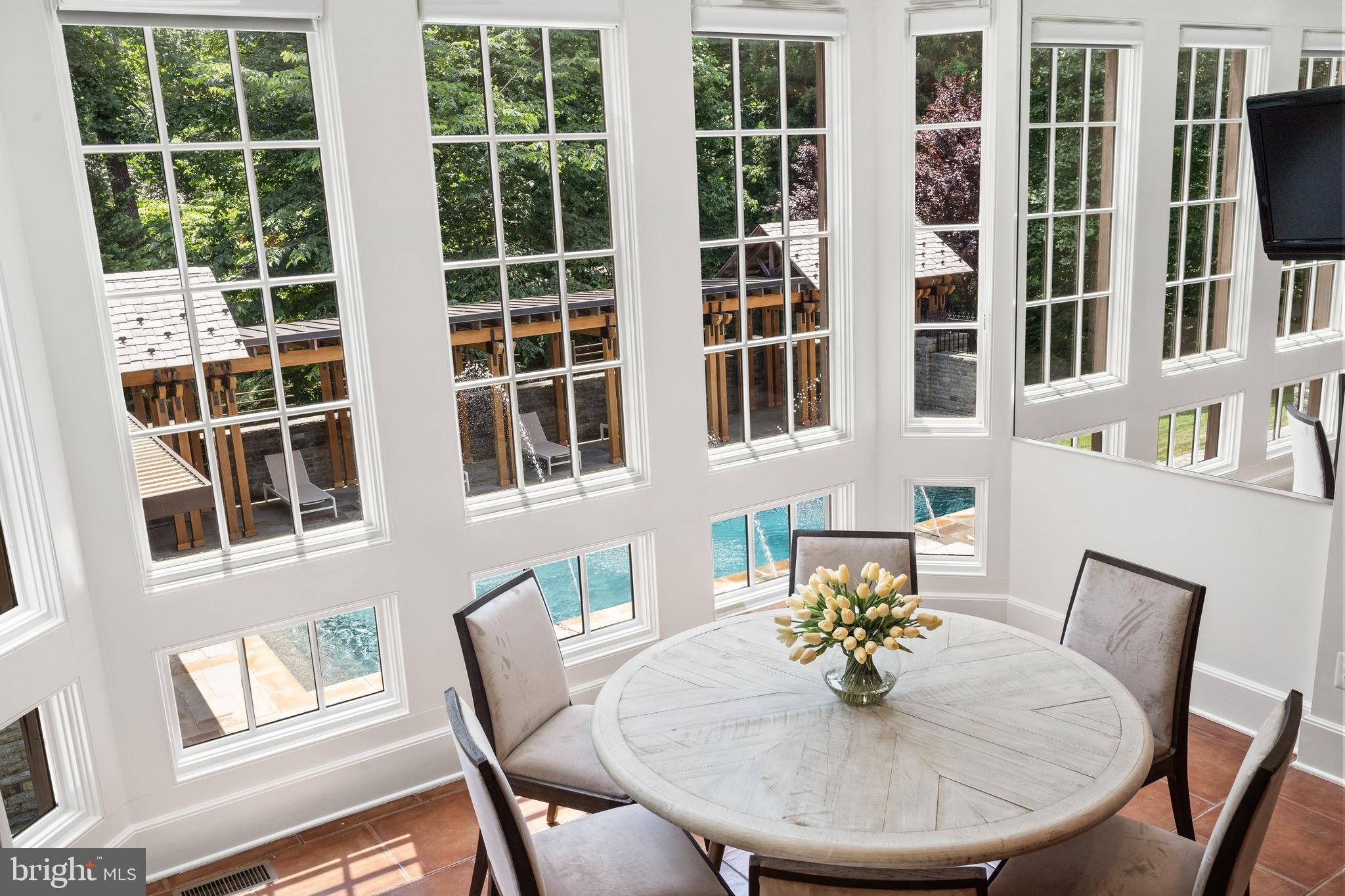 MERRY GO ROUND FARM - Residential