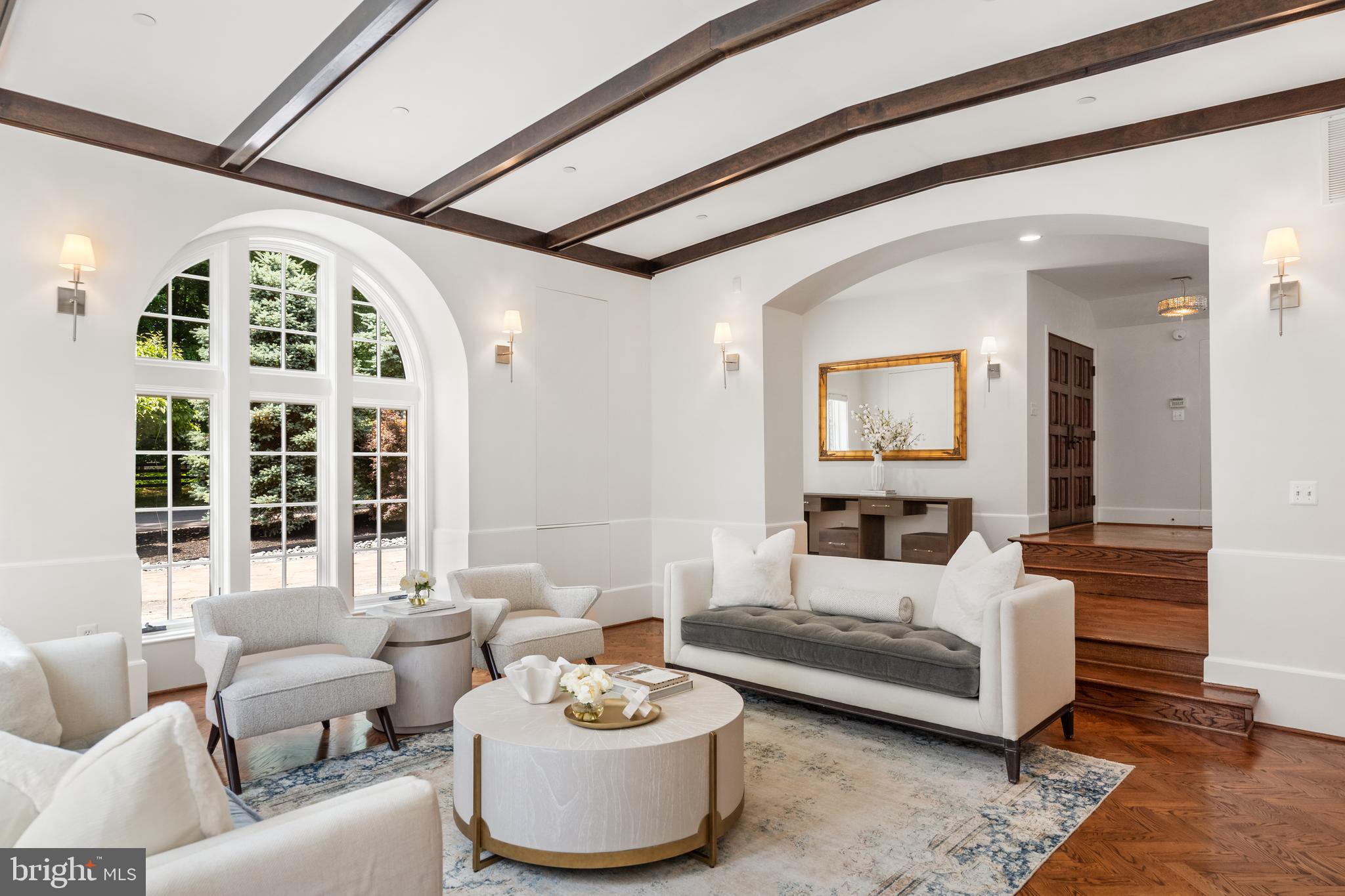 MERRY GO ROUND FARM - Residential