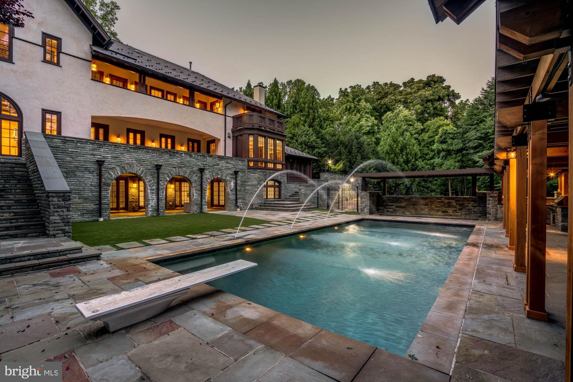 MERRY GO ROUND FARM - Residential