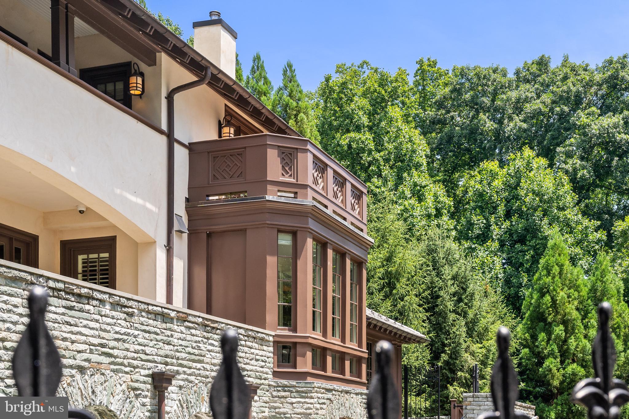 MERRY GO ROUND FARM - Residential