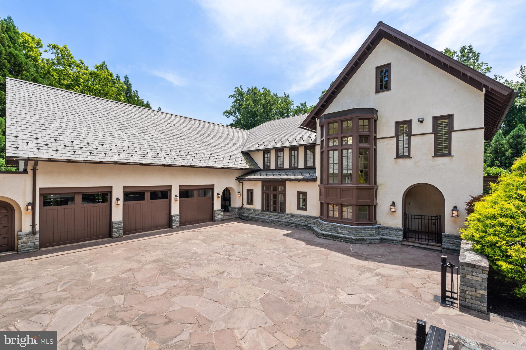 MERRY GO ROUND FARM - Residential