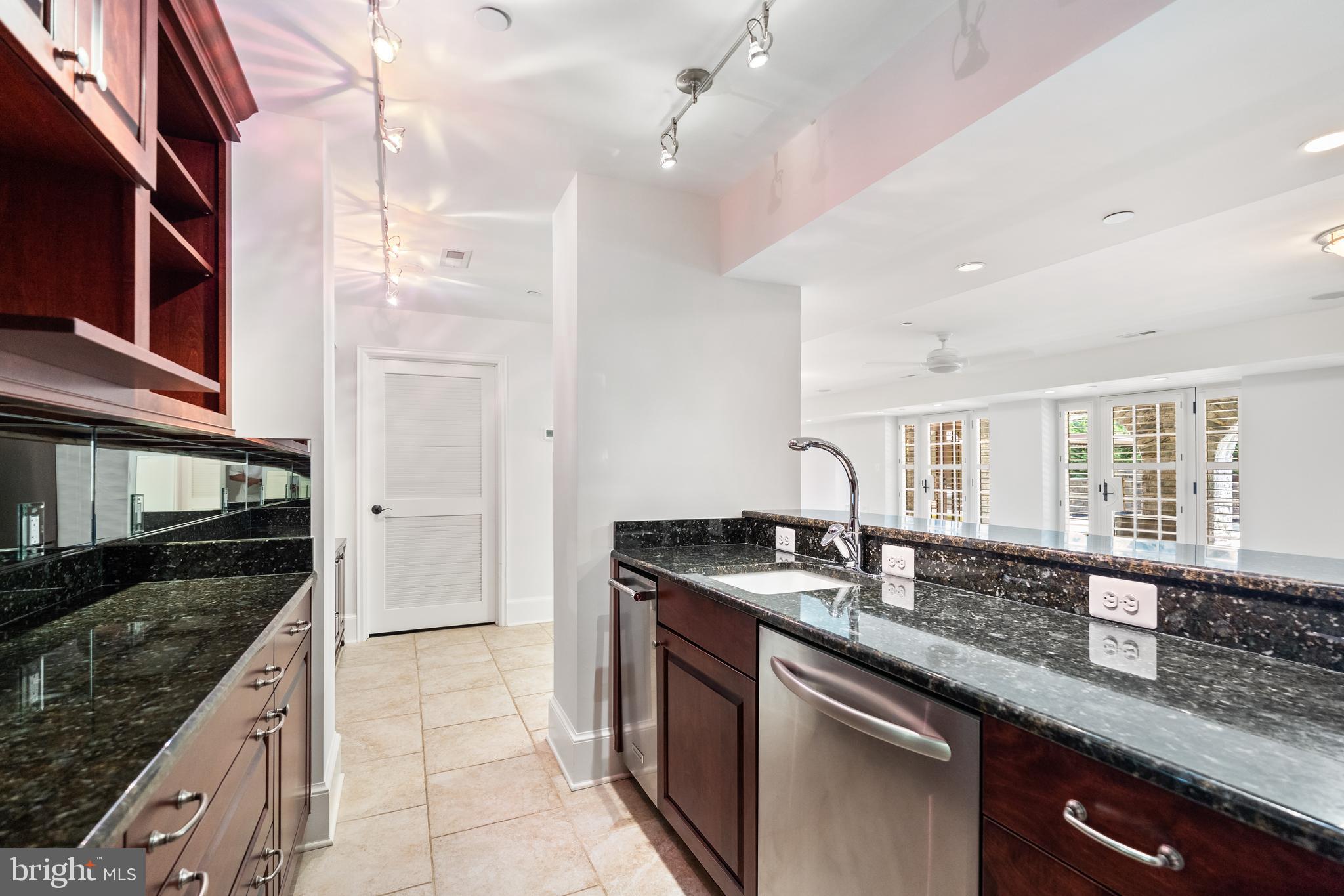 MERRY GO ROUND FARM - Residential