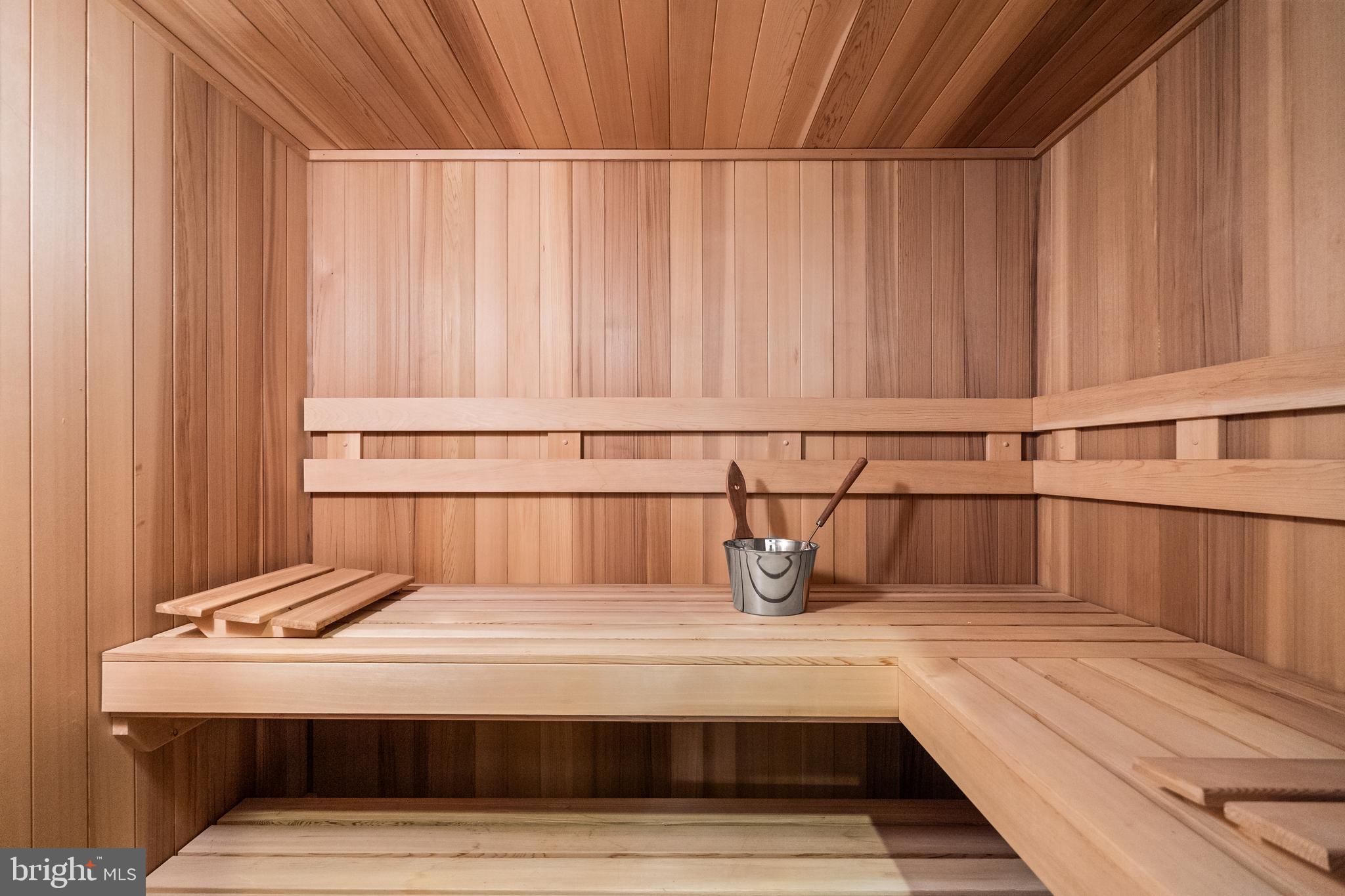 MERRY GO ROUND FARM - Residential