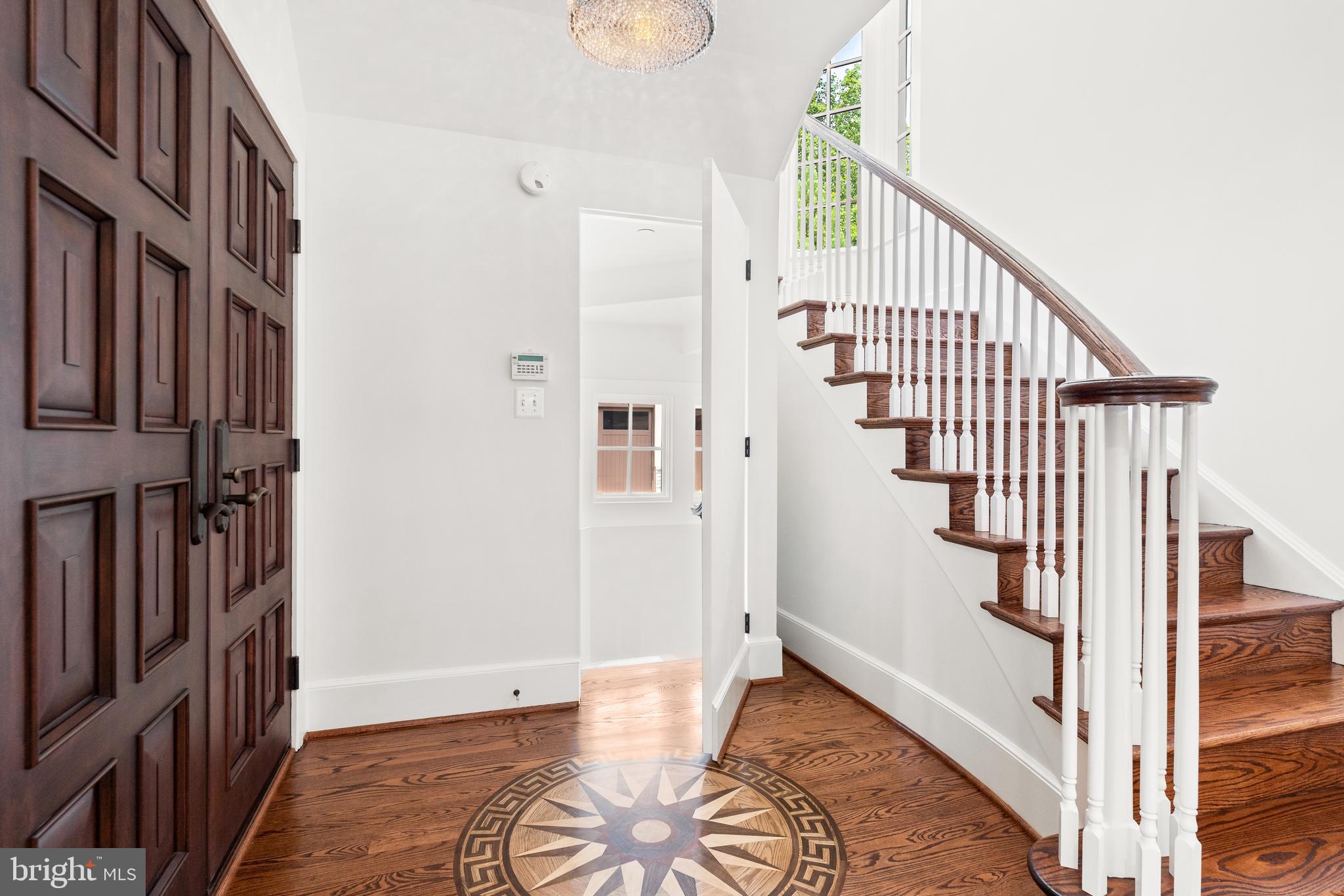 MERRY GO ROUND FARM - Residential