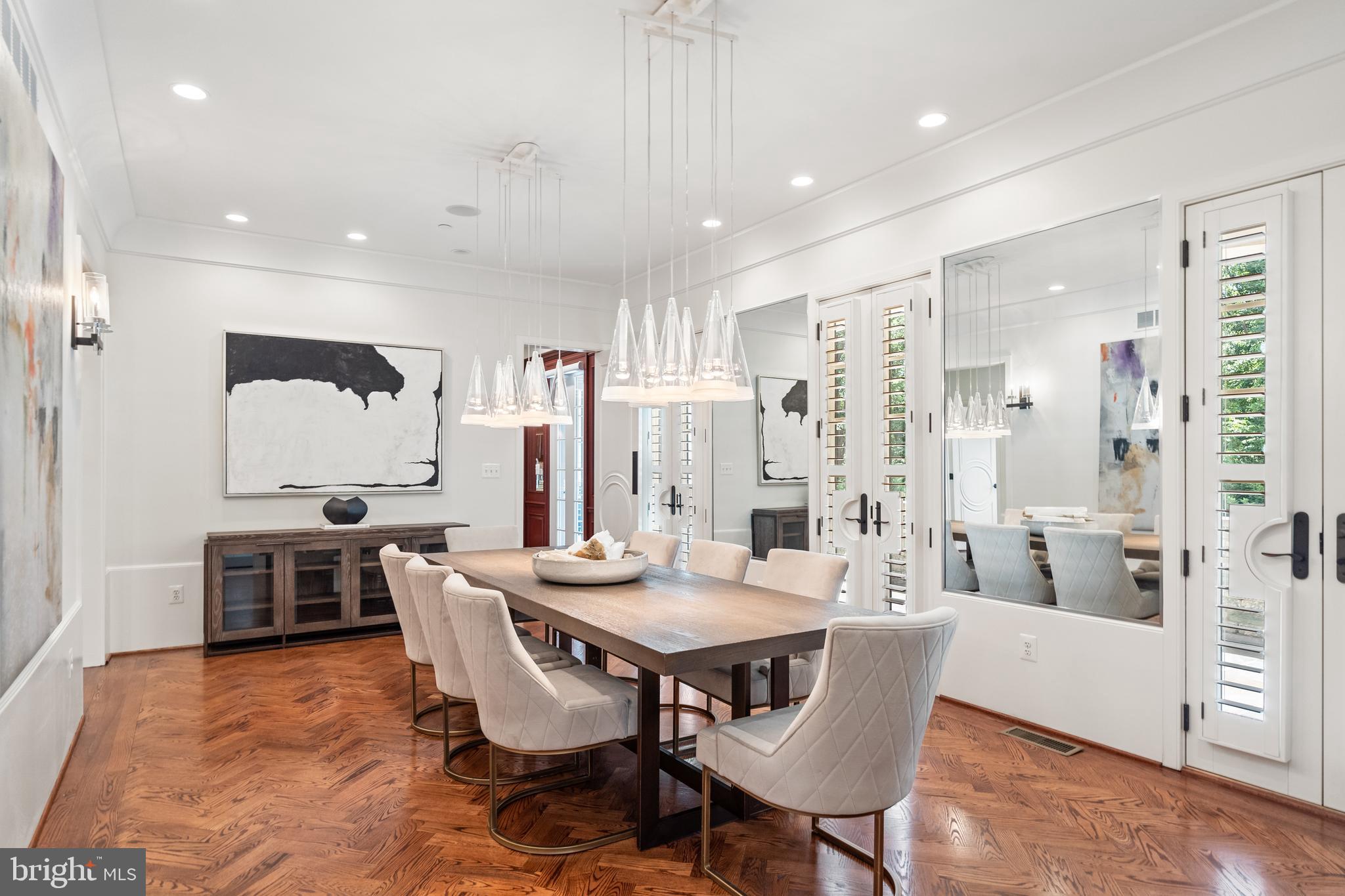 MERRY GO ROUND FARM - Residential