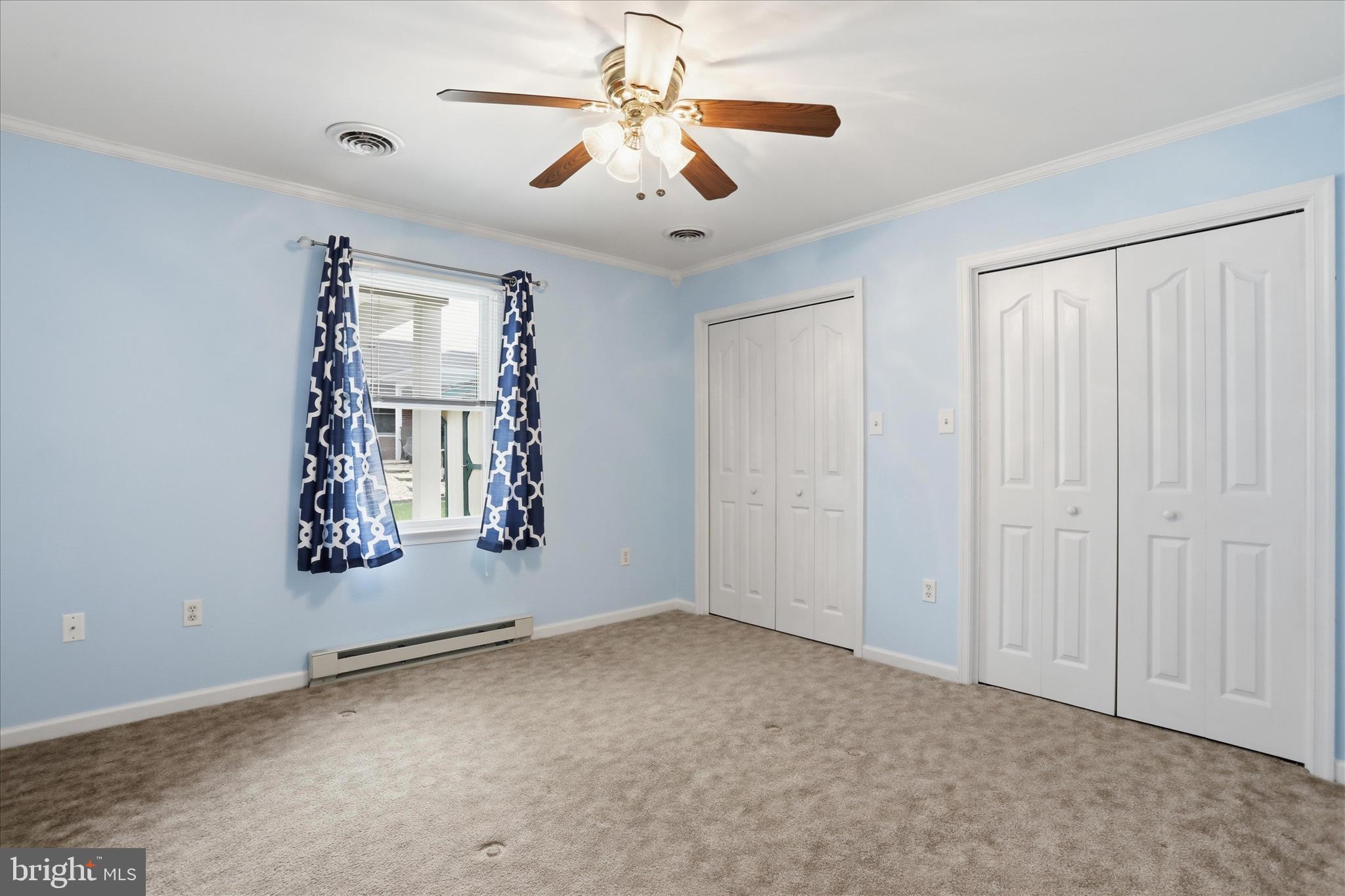 SOUTH POINTE - Residential