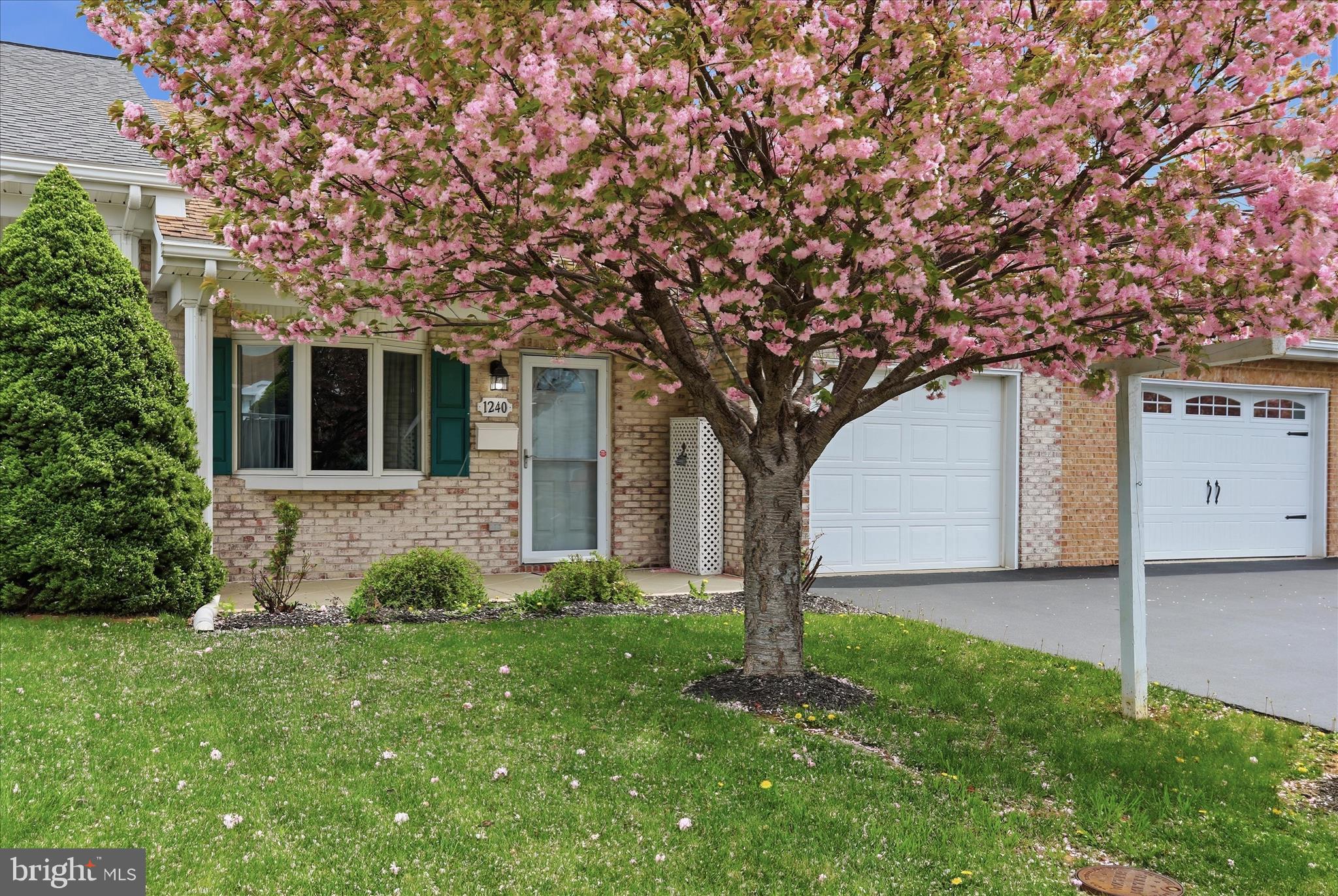 1240 GRAND LEGACY DRIVE