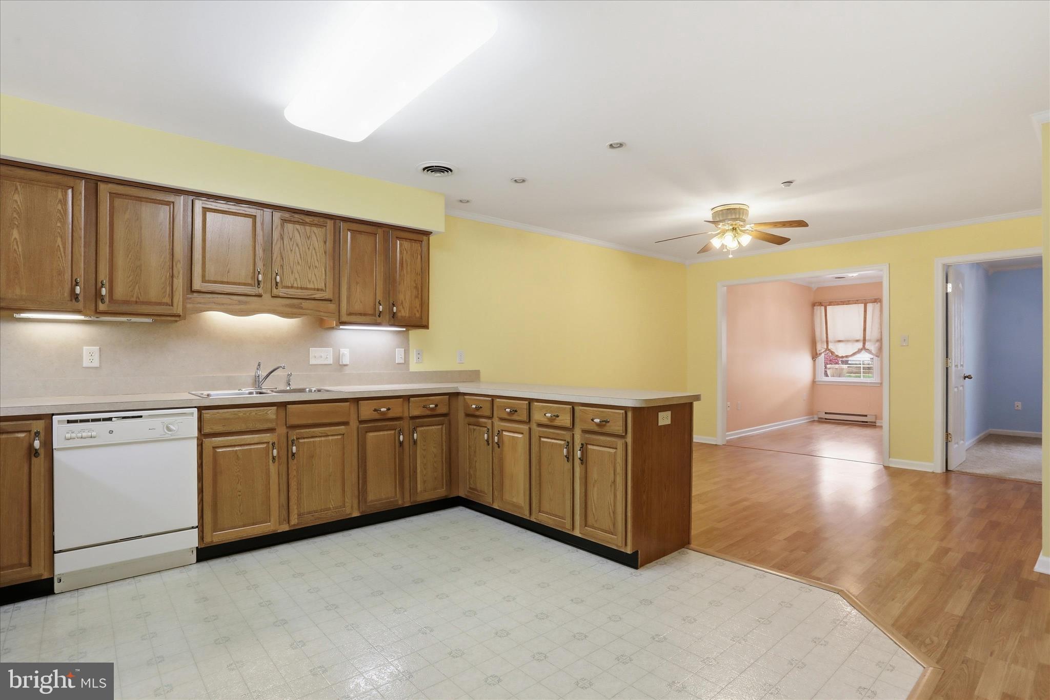 SOUTH POINTE - Residential