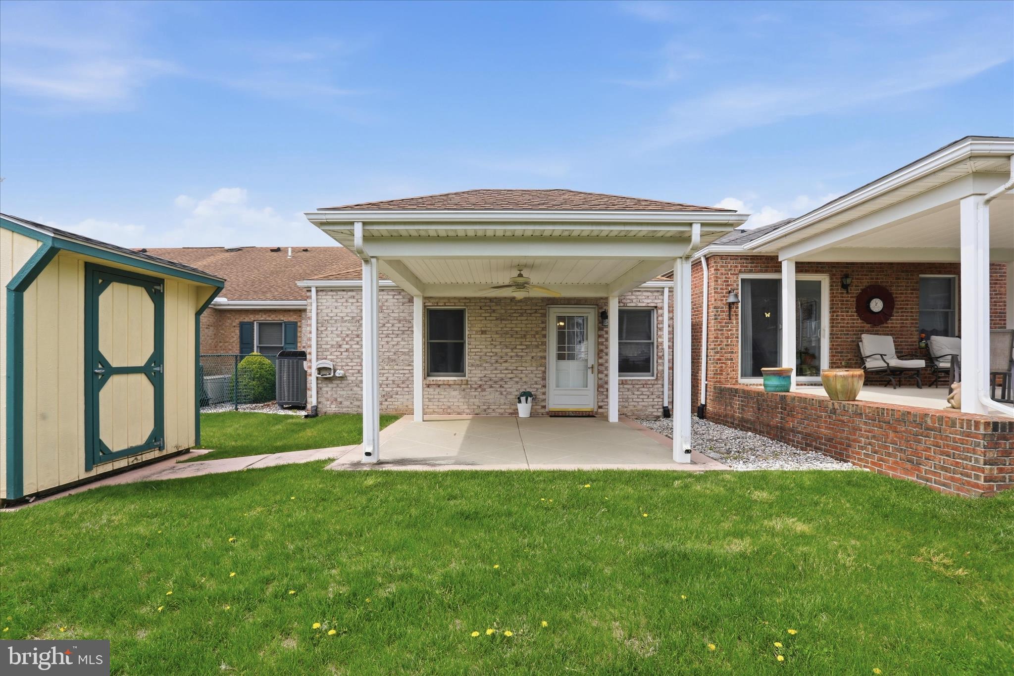 SOUTH POINTE - Residential