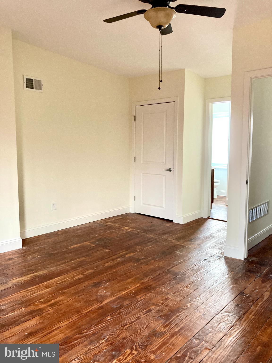 EAST KENSINGTON - Residential Lease