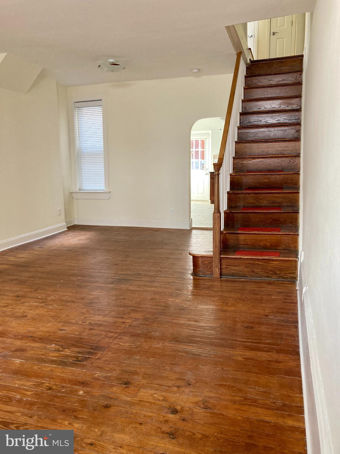 EAST KENSINGTON - Residential Lease