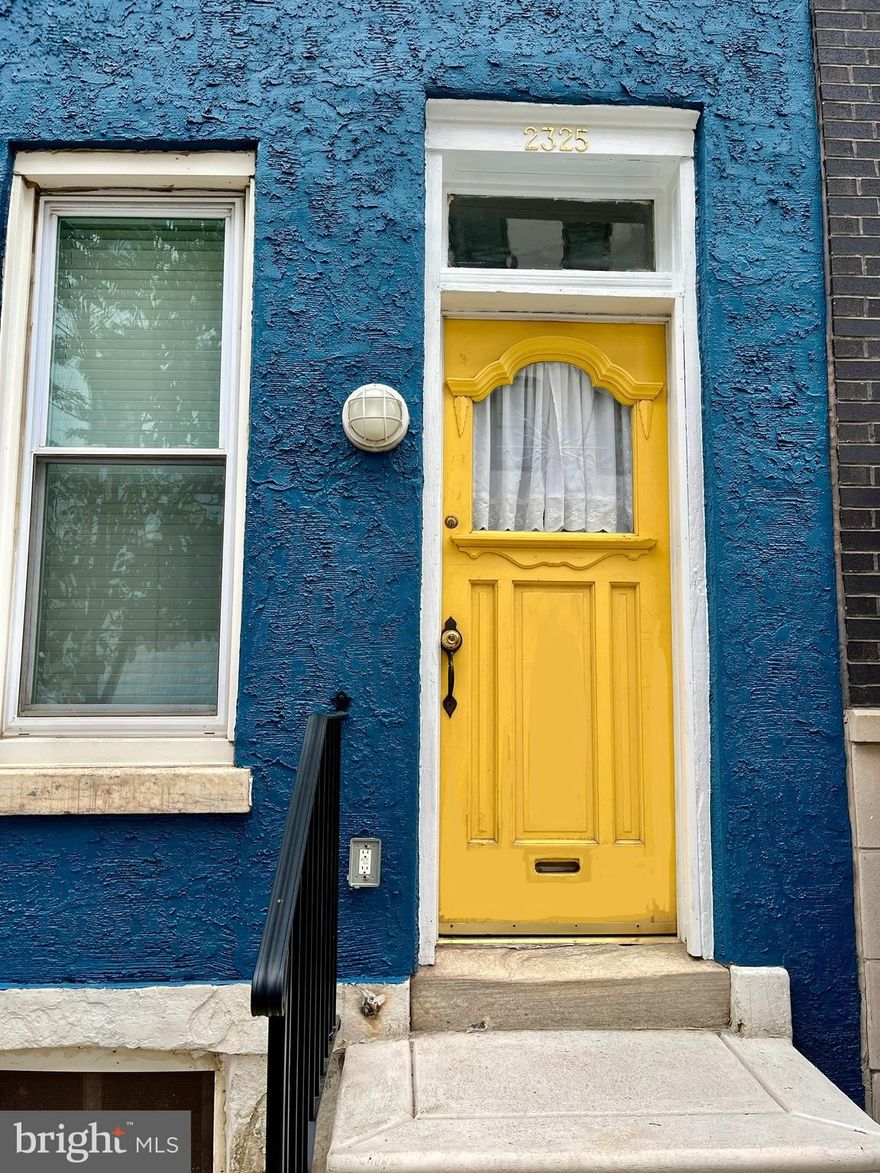 Beautiful, spacious 3 bedroom, 2 bathroom home on a quiet street in East Kensington/Fishtown.  Gorgeous original wood floors throughout, wonderful kitchen, PET-FRIENDLY, CENTRAL AIR and GIANT YARD!  Enter into an open living/dining area with gleaming wood floors, and proceed to the updated kitchen, featuring gas cooking, microwave, garbage disposal and dishwasher.  The second floor features one large and one smaller bedroom, plus conveniently located laundry and a beautiful full bath.  The layout and wide landing on the second floor give the home a uniquely spacious feel!  The third floor has a wonderful, sunny master suite with its own newer full bathroom.  The dry, unfinished basement is great for storage!  And the enormous yard is perfect for entertaining, grilling and gardening. Just one block to the El, this location is convenient to everywhere in Philadelphia! Prospective tenants must submit credit, criminal and eviction background checks.  First, last and security to move in. Pet fee may apply.