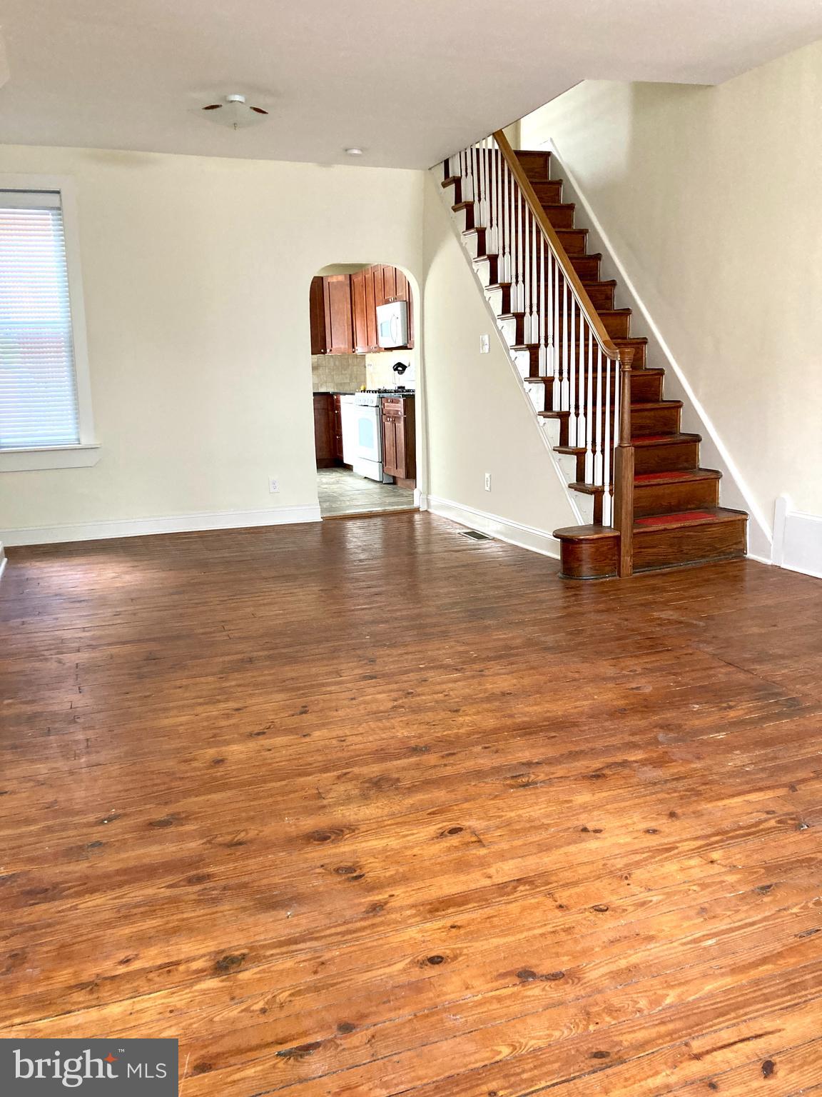 EAST KENSINGTON - Residential Lease