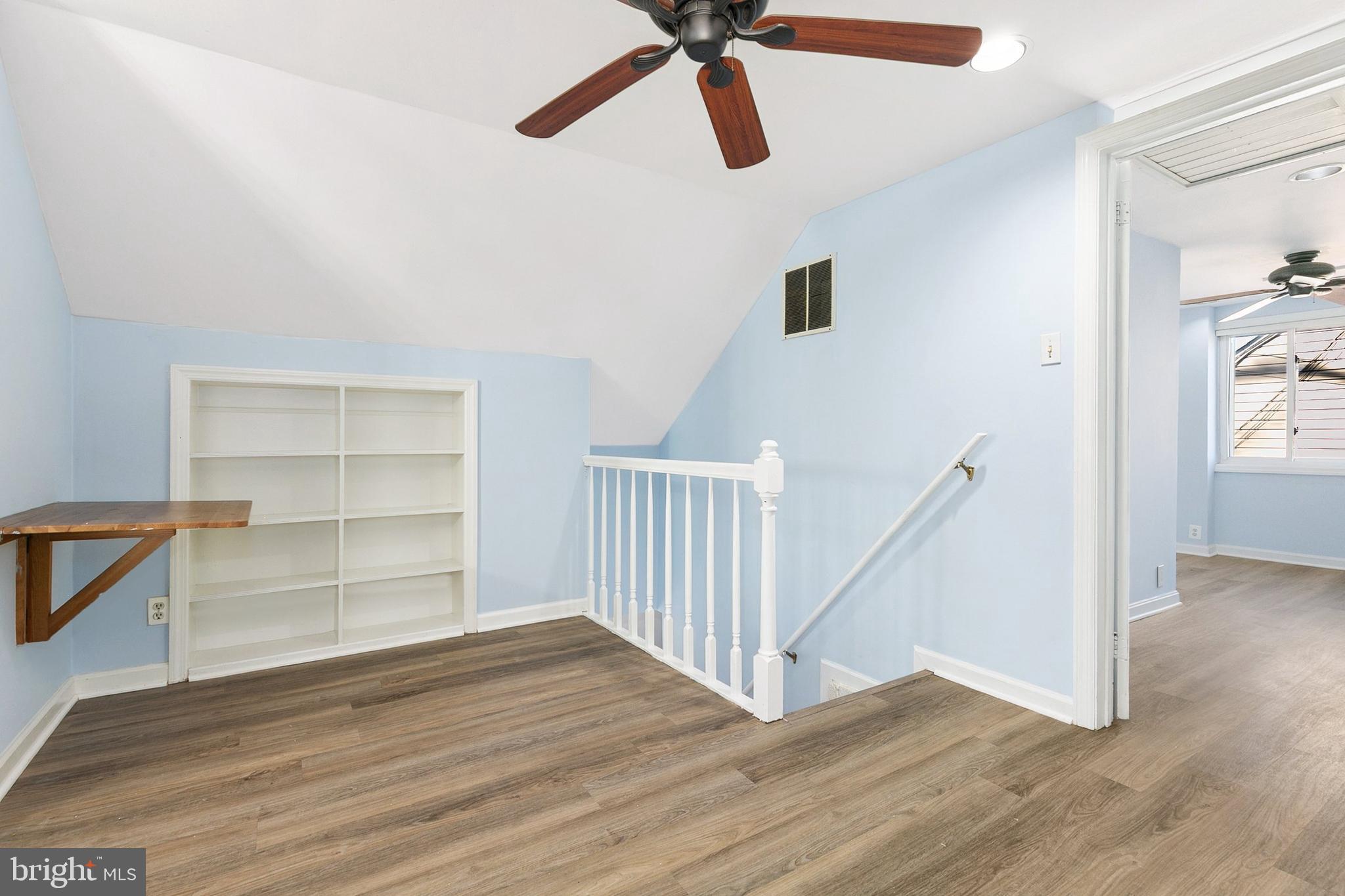 OAKVIEW - Residential