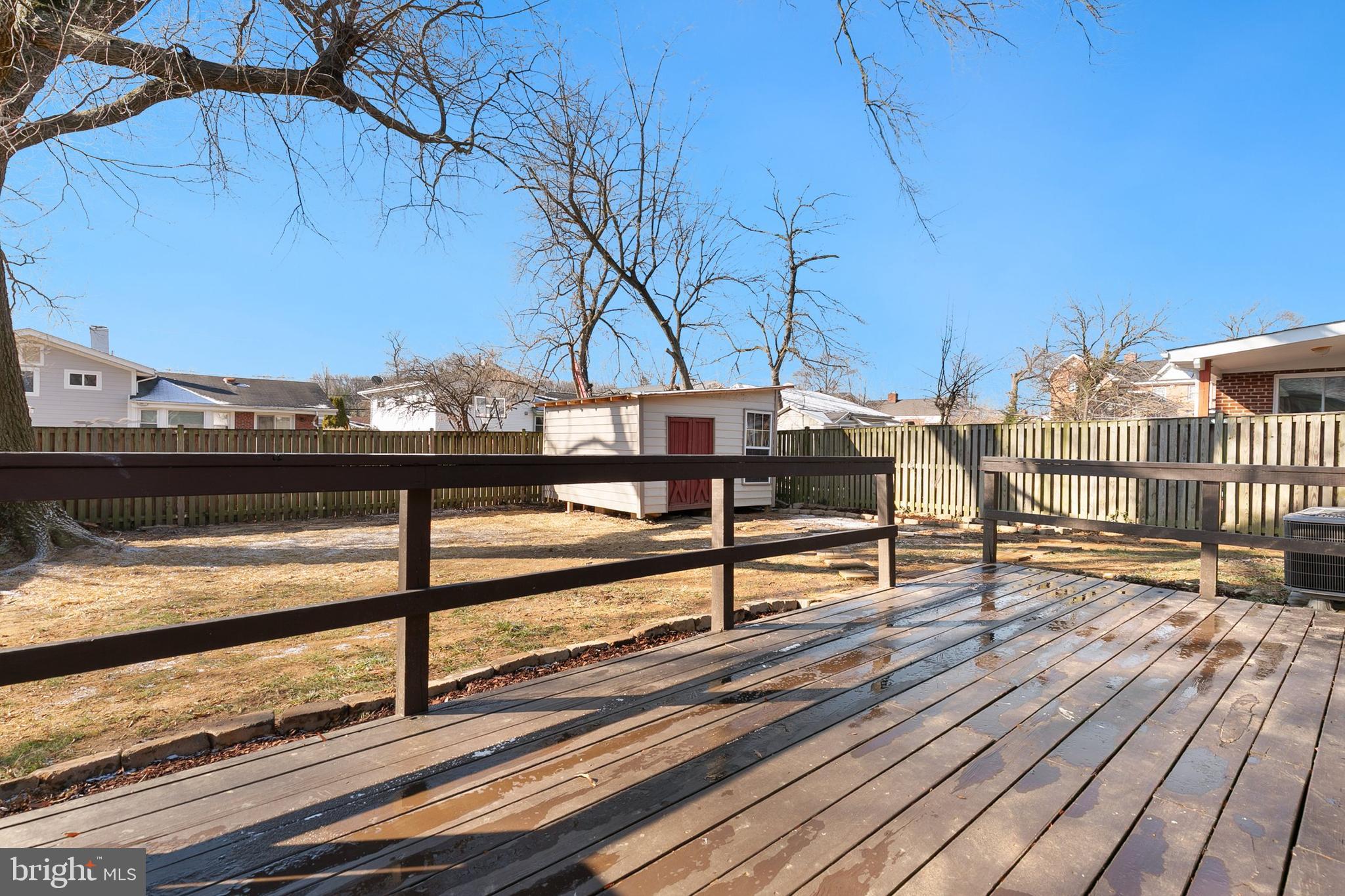 OAKVIEW - Residential