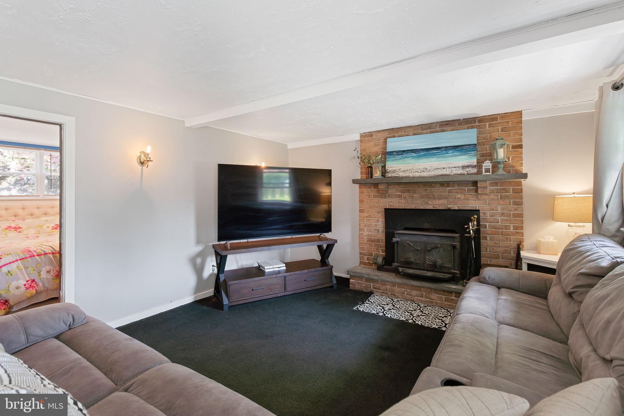 EAST HEMPFIELD TWP - Residential