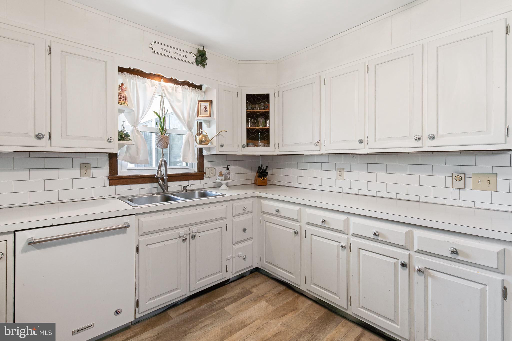 EAST HEMPFIELD TWP - Residential