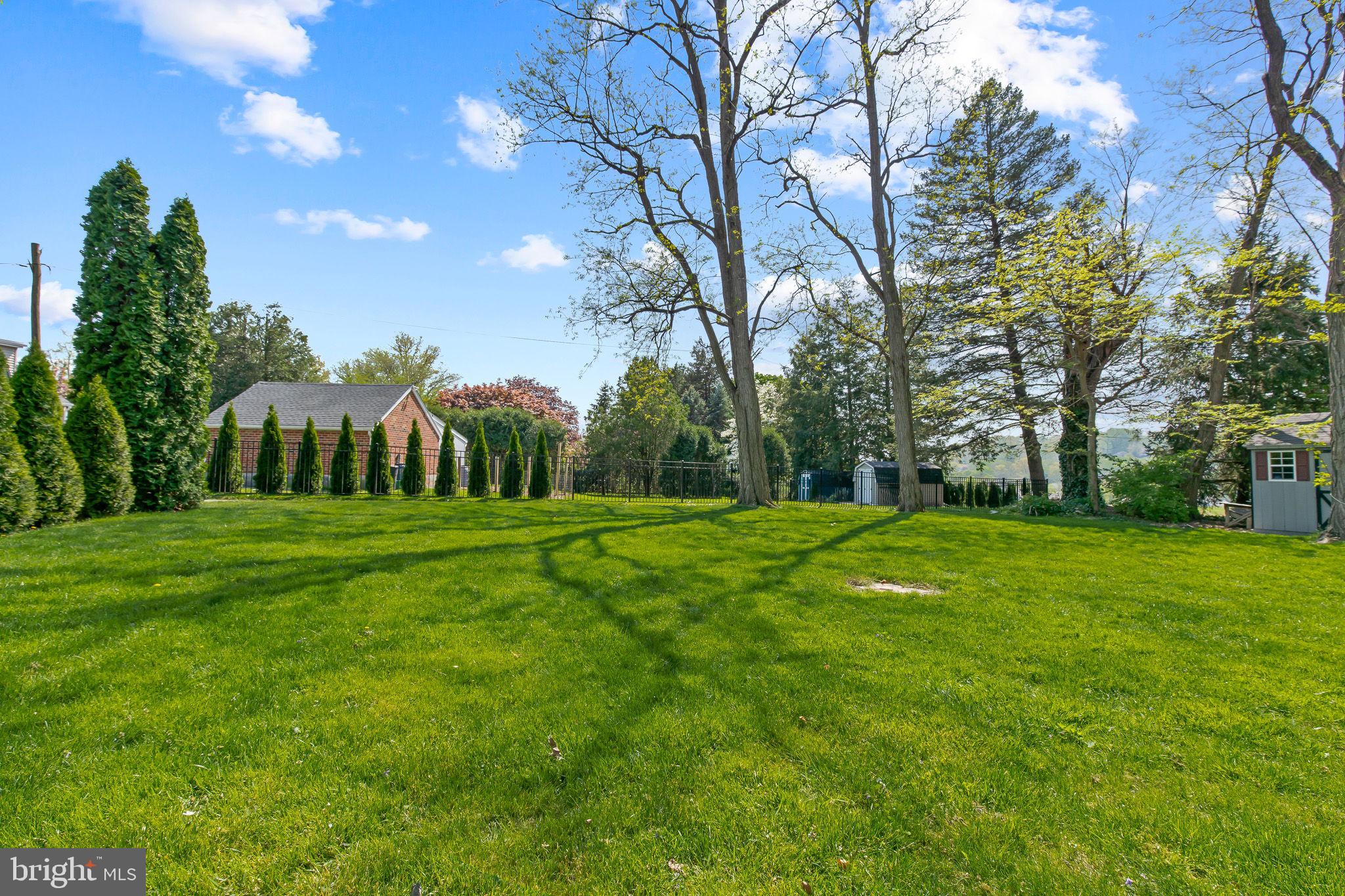 EAST HEMPFIELD TWP - Residential